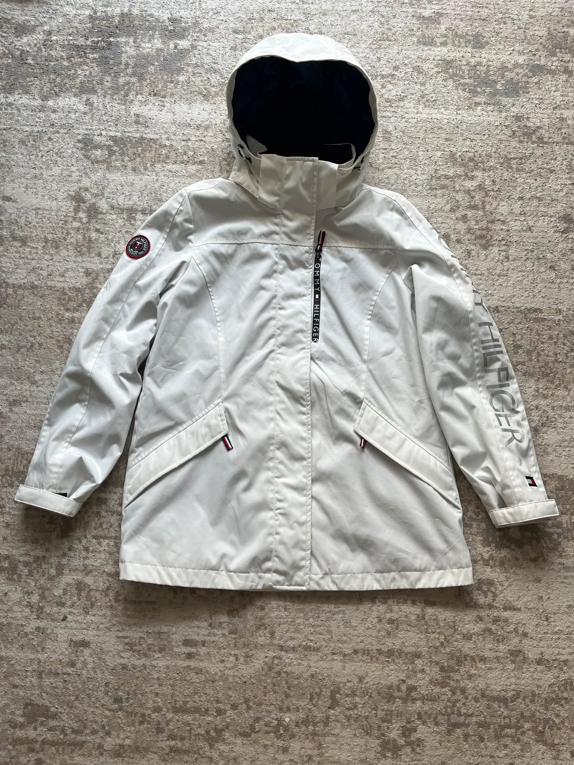 Tommy Hilfiger Tommy Hilfiger Jacket White Rare Sz M-L Size M / US 6-8 / IT 42-44 - 1 Thumbnail