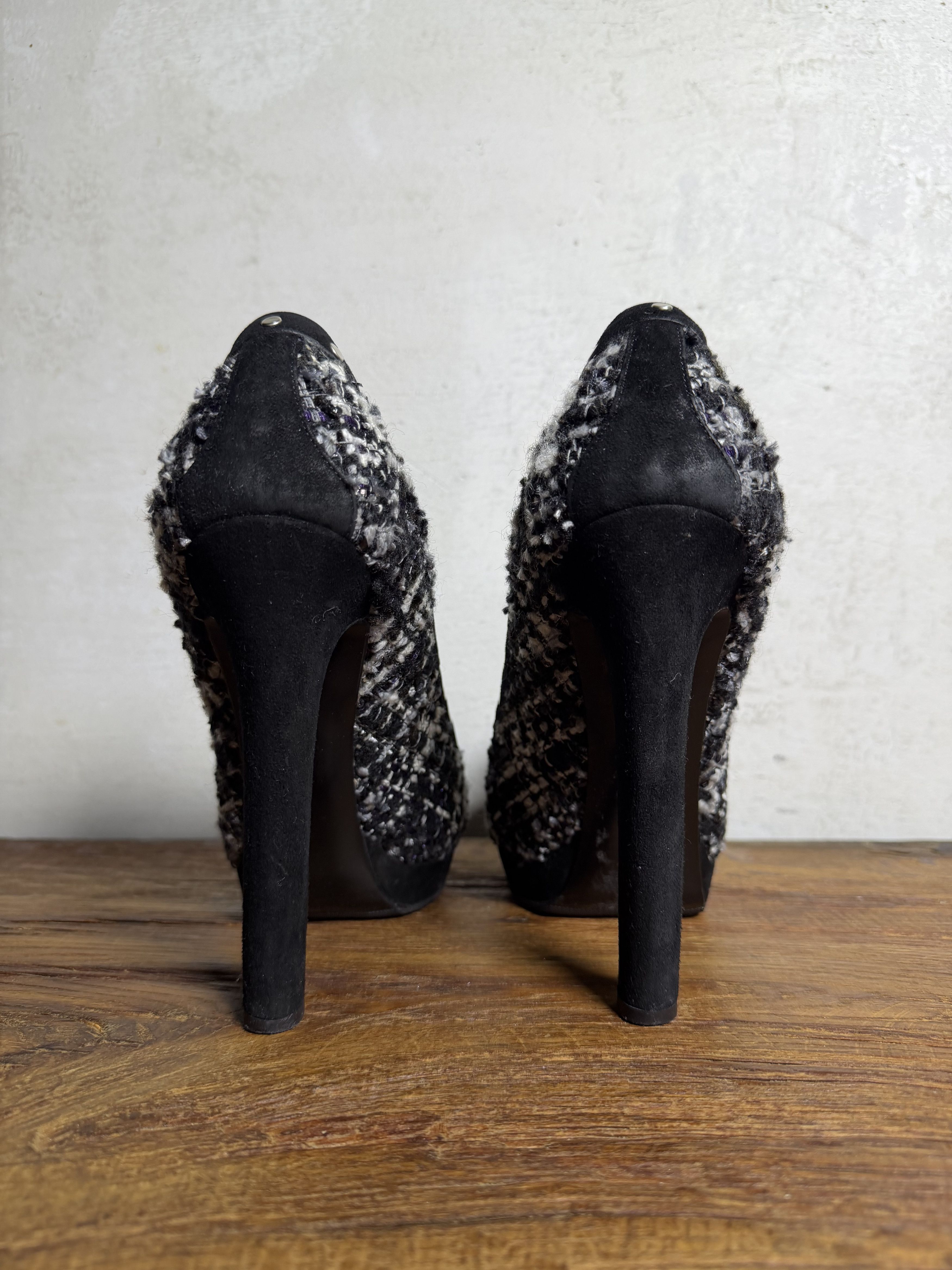Alexander McQueen Alexander McQueen Tweed Studded Skull Peep Toe Pump Shoes Size US 9.5 / IT 39.5 - 14 Thumbnail