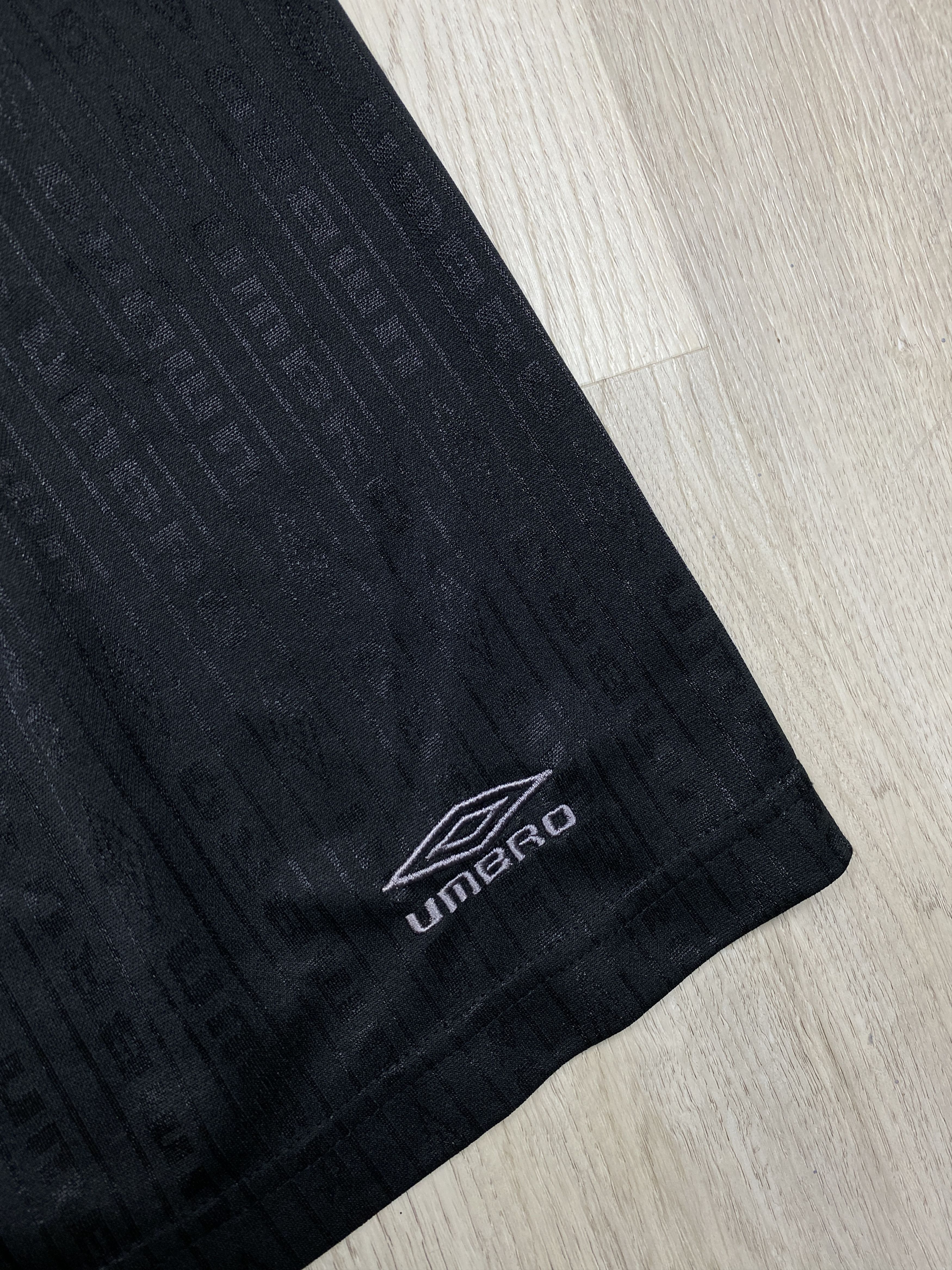 Umbro × Vintage Umbro Vintage Mens Monogram Shorts Y2K Size US 38 / EU 54 - 3 Thumbnail
