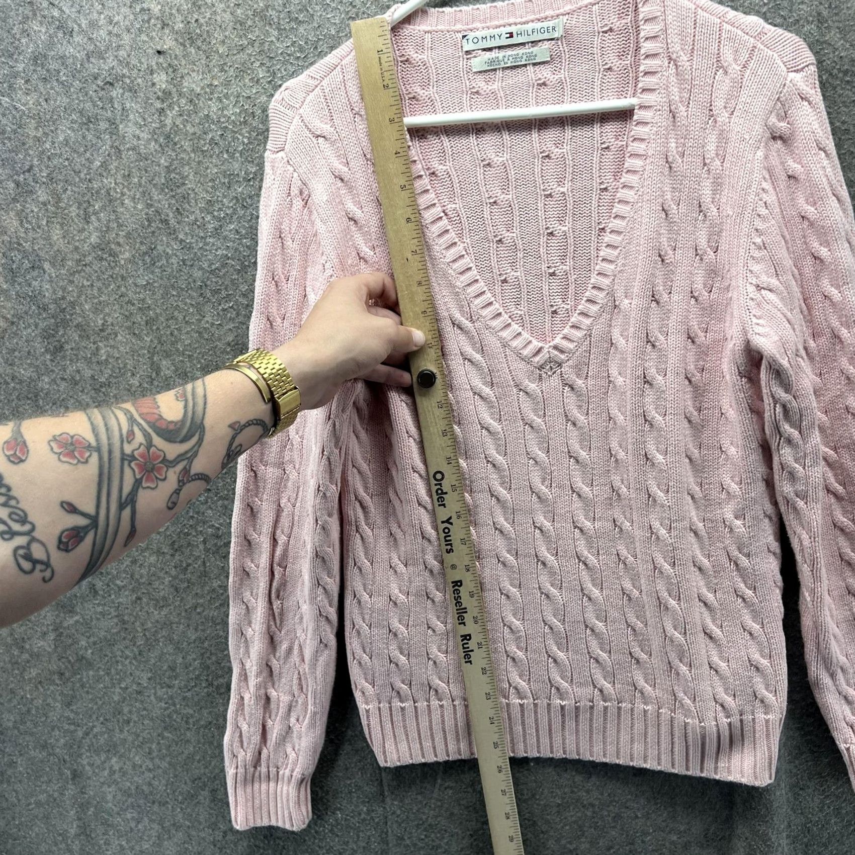 Tommy Hilfiger Tommy Hilfiger Sweater Womens Medium Pink Cable Knit V-Neck Pullover Cotton Size M / US 6-8 / IT 42-44 - 6 Thumbnail