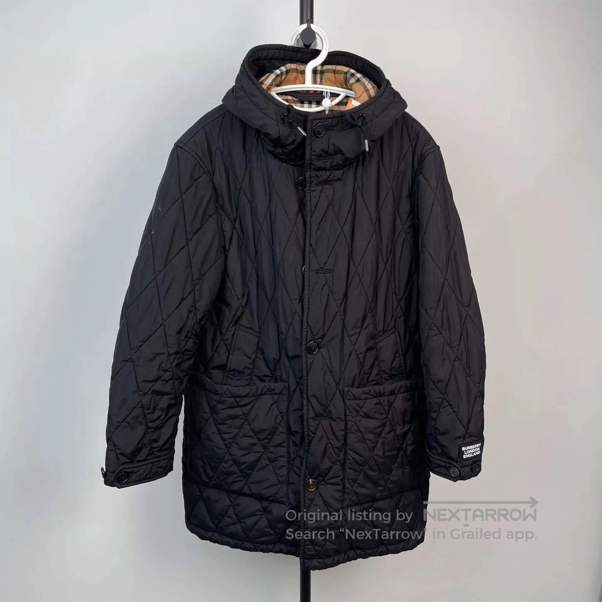 Burberry Quilted Hooded Jacket. Size US S / EU 44-46 / 1 - 1 Thumbnail