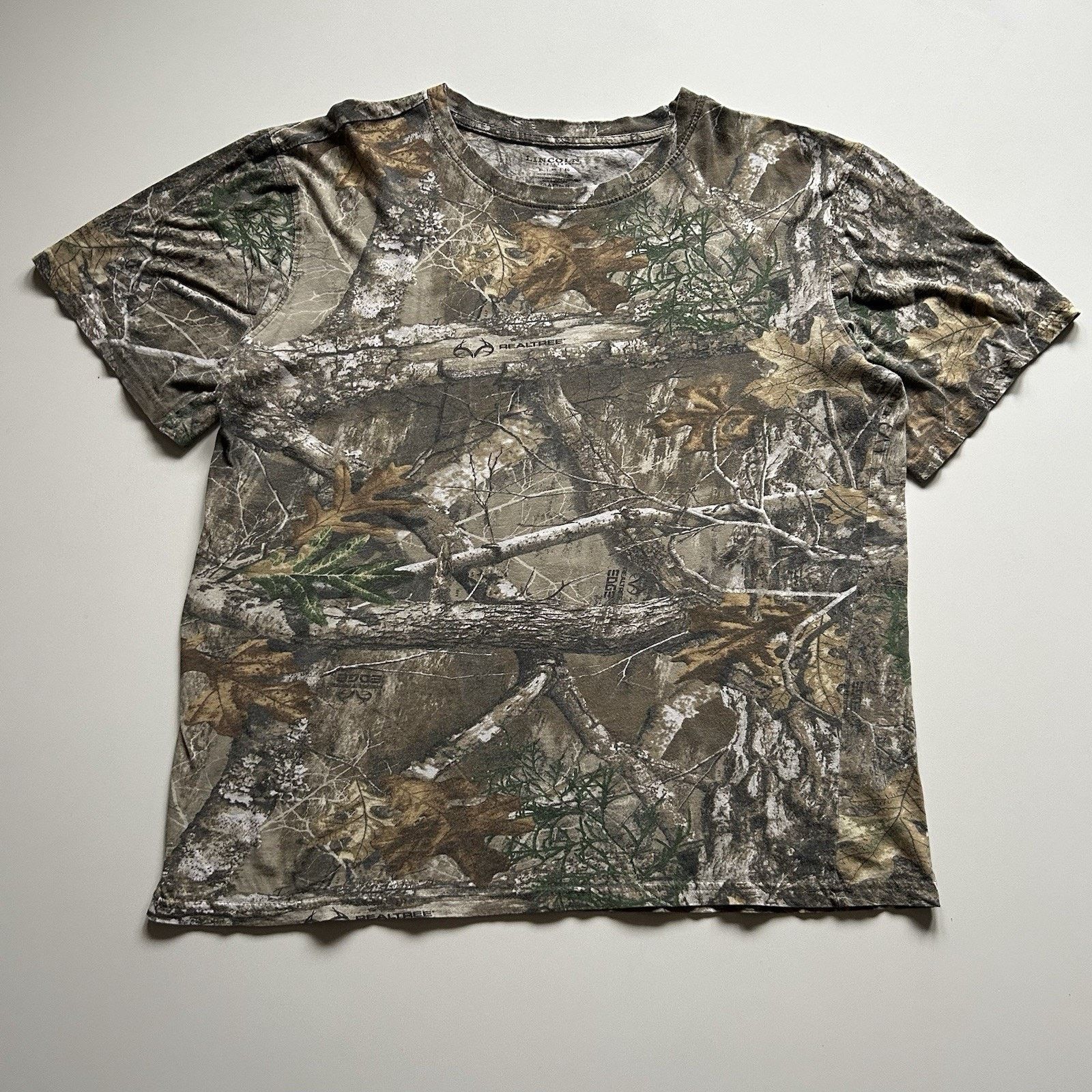 Vintage Realtree Camo T Shirt XL Boxy Y2K Hunting Camouflage