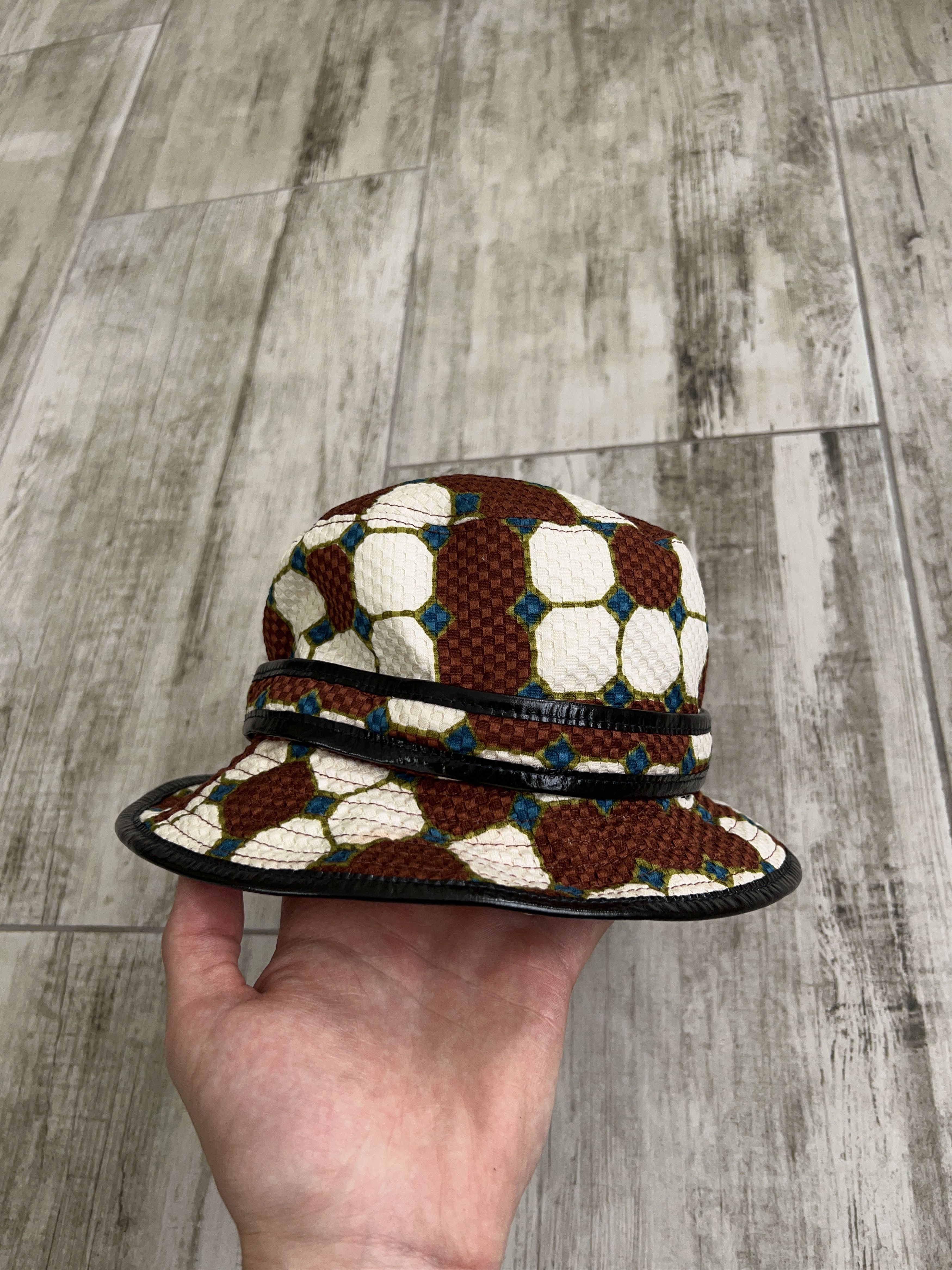 Bally × Designer Womens Bally Bucket Hat Multicolor Brown White Size 3 M Size ONE SIZE - 1 Thumbnail