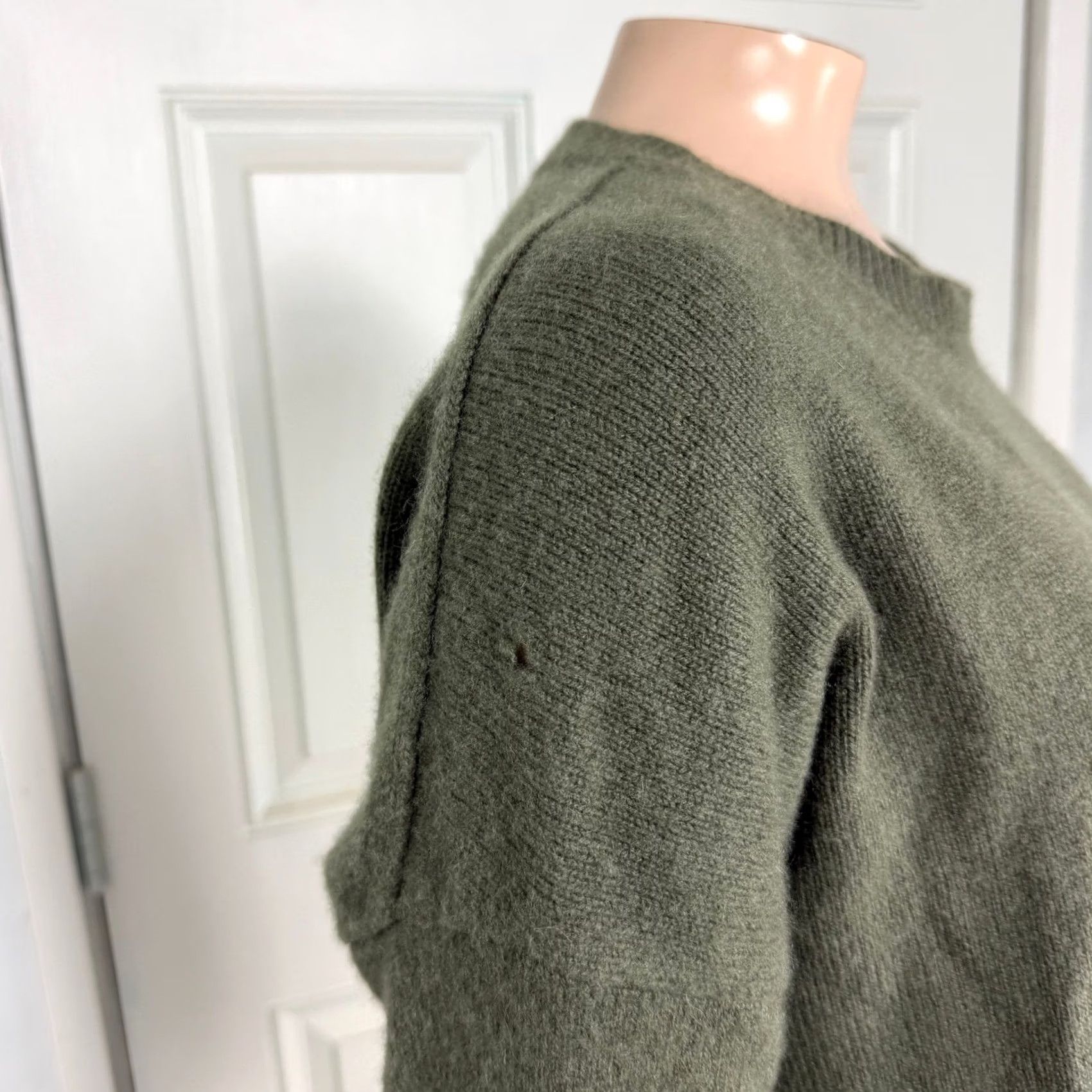 Theory Theory Sweater Women's M Cashmere Crew neck L/S Luxury Knit HOLE TT26 Size M / US 6-8 / IT 42-44 - 5 Thumbnail