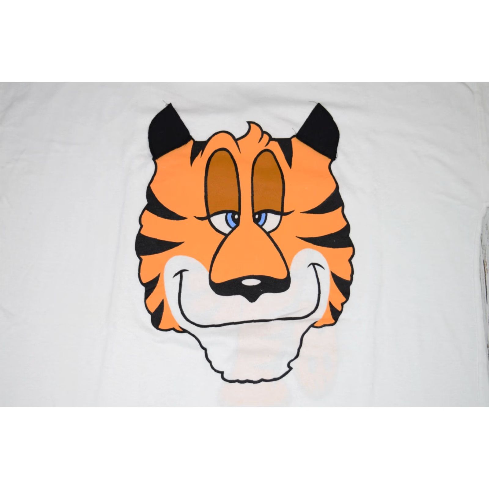 Vintage VINTAGE Flirts 90s 3D Print Tiger Two-Sided Sleeping Shirt One Size White Rare Womens Size ONE SIZE - 2 Thumbnail