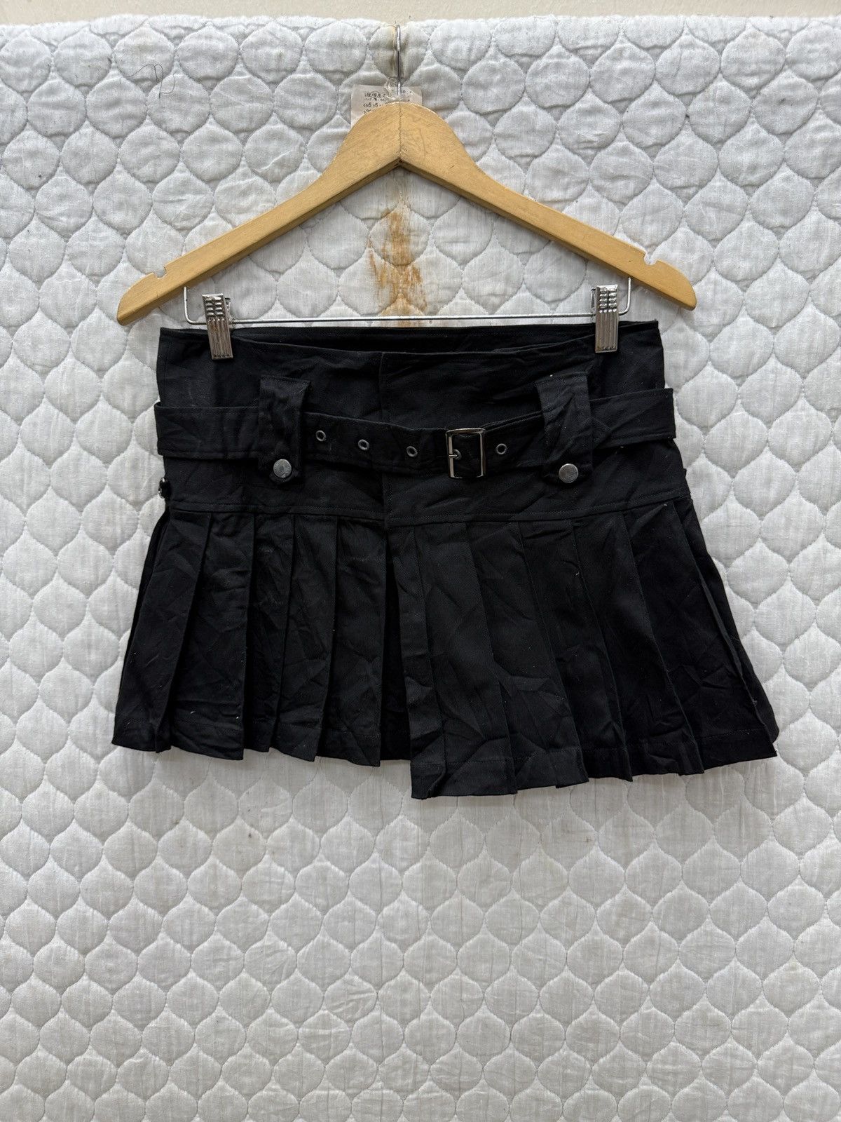 Seditionaries 🔥🔥🔥ARCHIVE HELL CAT PUNKS PLEATED SKIRTS Size 30" / US 8 / IT 44 - 1 Thumbnail