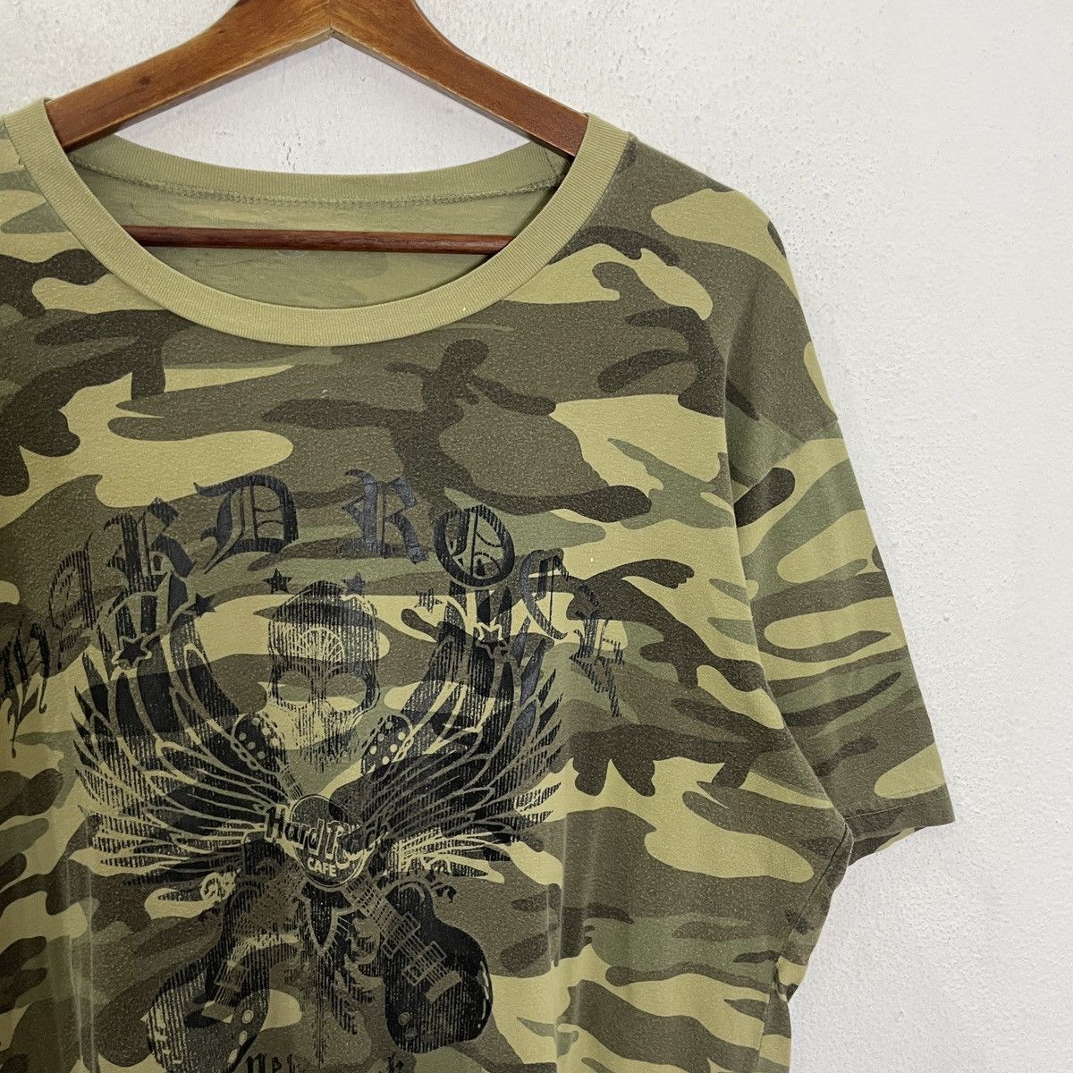 Hard Rock Cafe Vintage Hard Rock New York Skulls Camo Tee Size US L / EU 52-54 / 3 - 2 Thumbnail