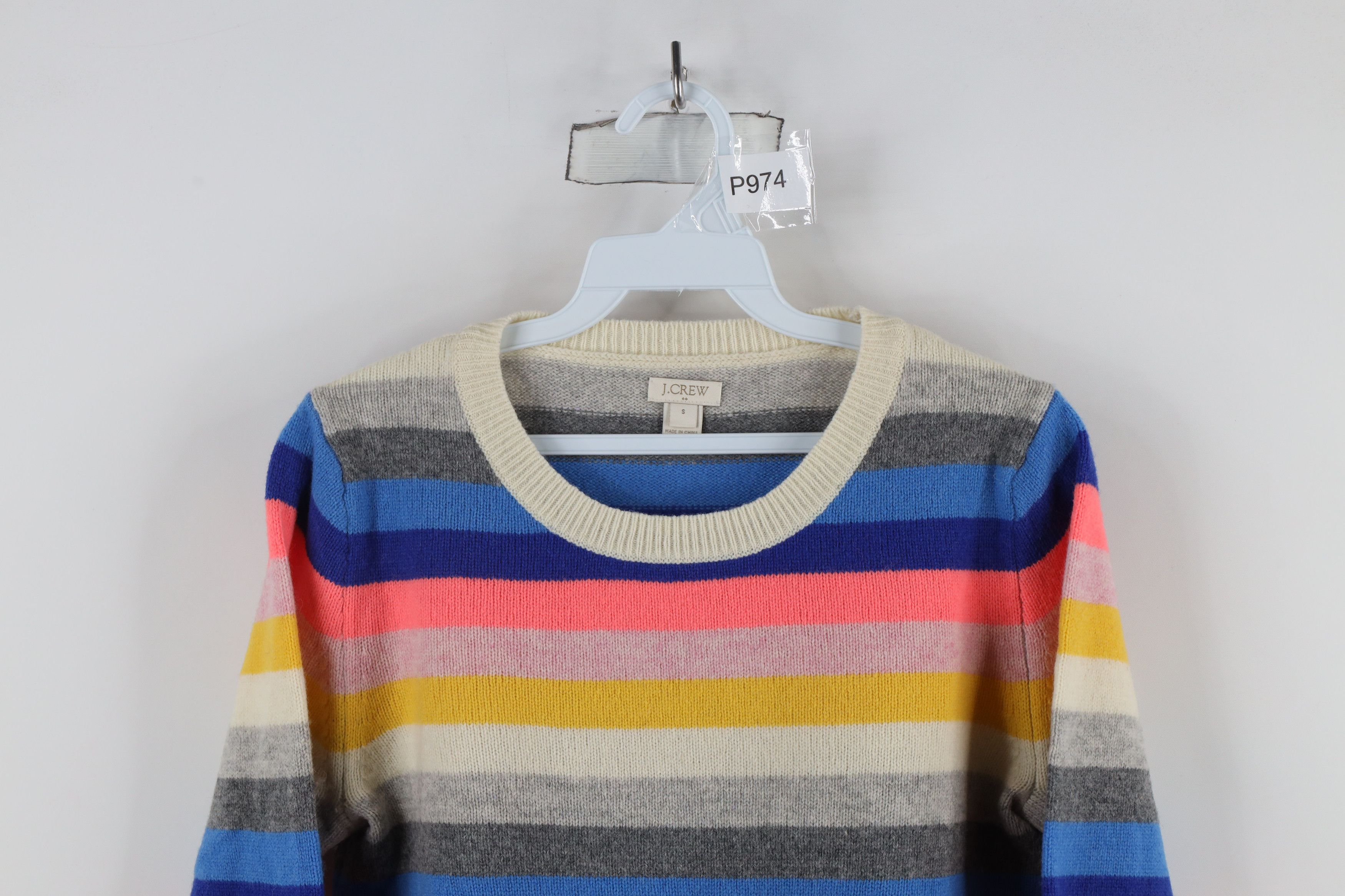 J.Crew × Vintage J Crew Rainbow Striped Lambswool Blend Knit Crewneck Sweater Size S / US 4 / IT 40 - 2 Thumbnail