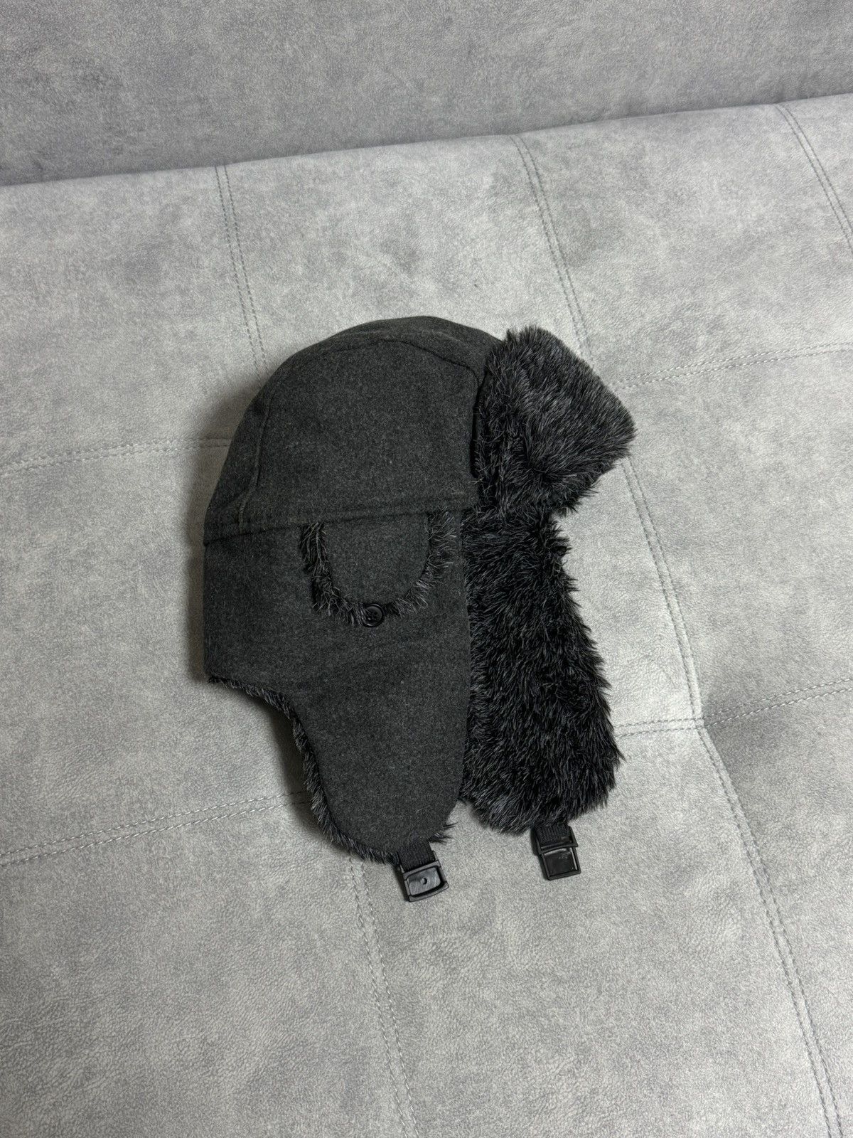 Vintage Vintage Retro Trapper Fur Y2K Fluffy Hat Ushanka Faux USA Size ONE SIZE - 1 Thumbnail
