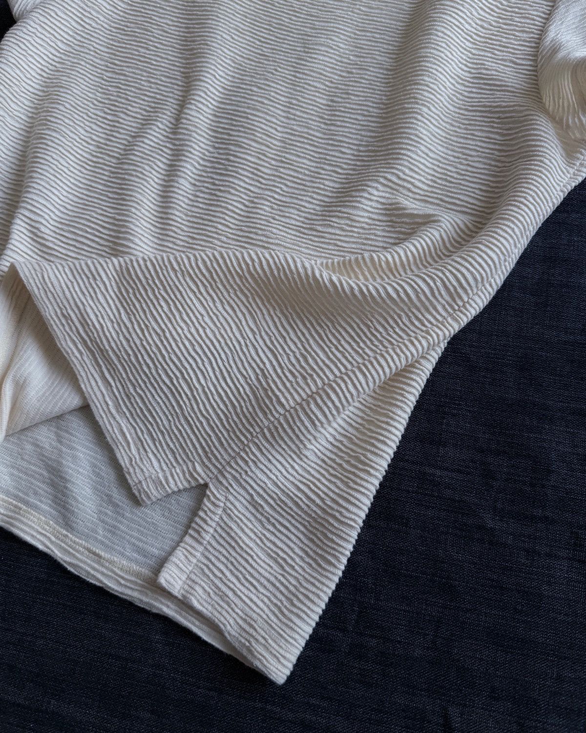 A.P.C. A.P.C T-SHIRT Size S / US 4 / IT 40 - 6 Thumbnail