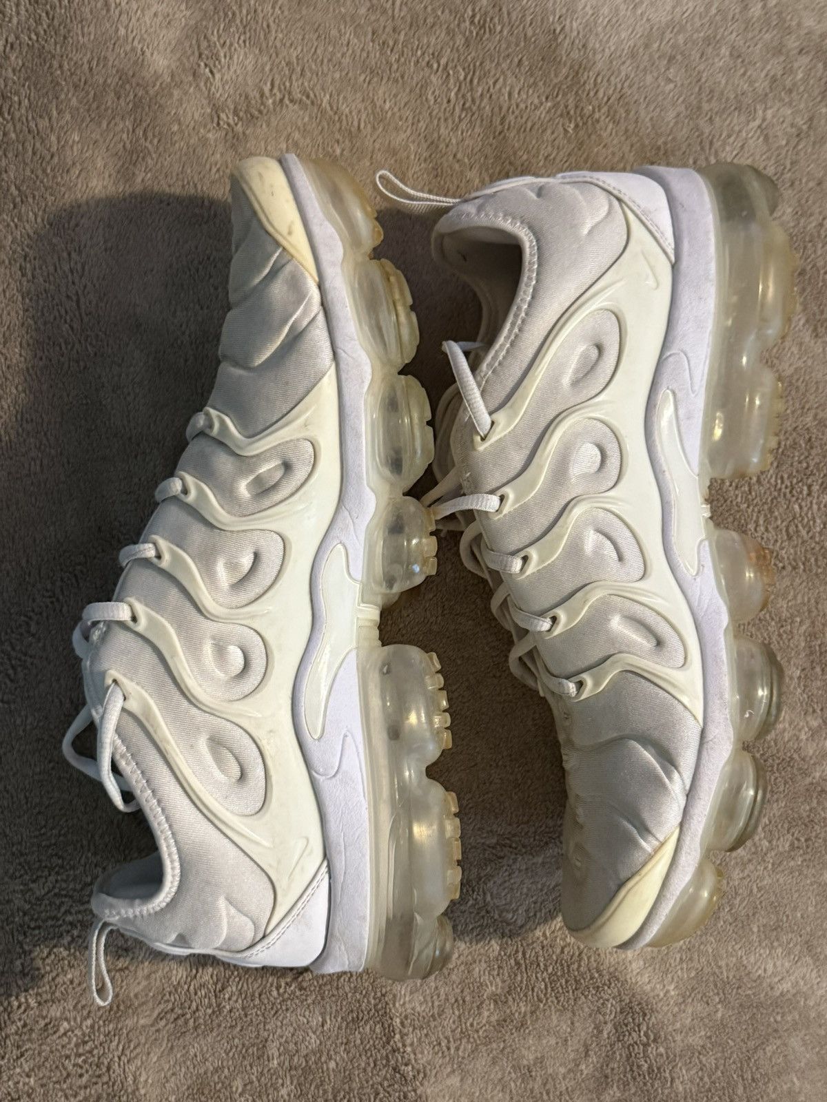 Nike Nike Air Vapormax Plus White Platinum Size US 10.5 / EU 43-44 - 3 Thumbnail