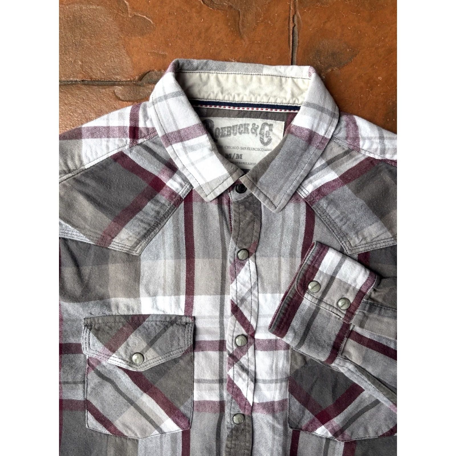 CO Roebuck & Co Pearl Snap Long Sleeve Shirt Men’s Medium Plaid Western Cowboy Size US L / EU 52-54 / 3 - 2 Thumbnail