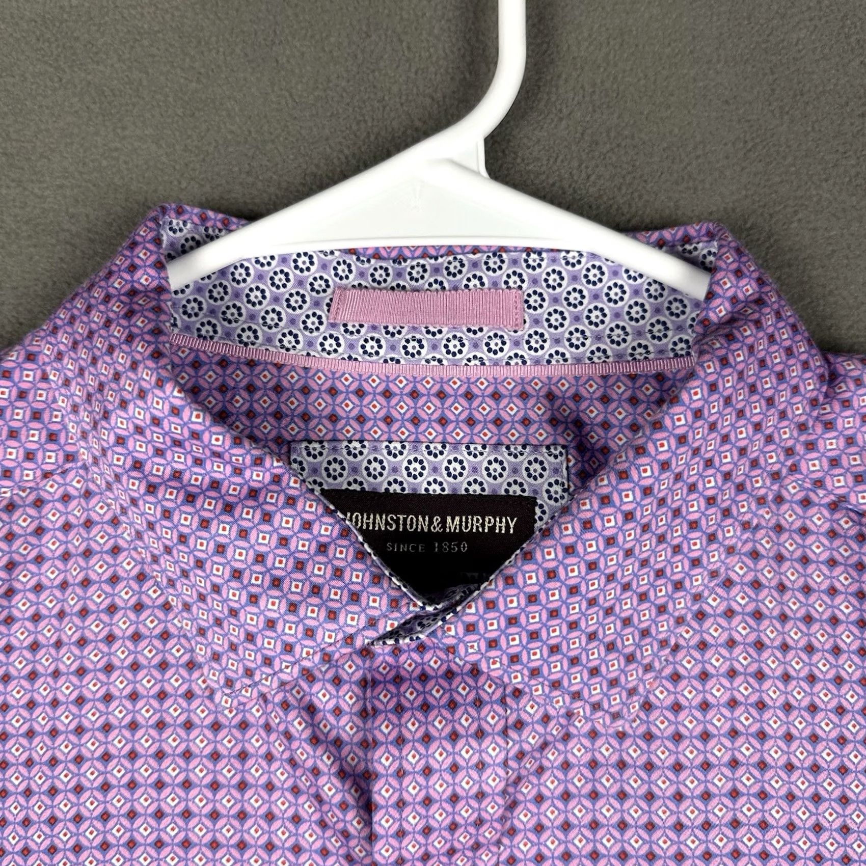 Johnston & Murphy Johnston & Murphy Shirt Mens Large Pink Geometric Button-Down Cotton EUC Size US L / EU 52-54 / 3 - 6 Thumbnail
