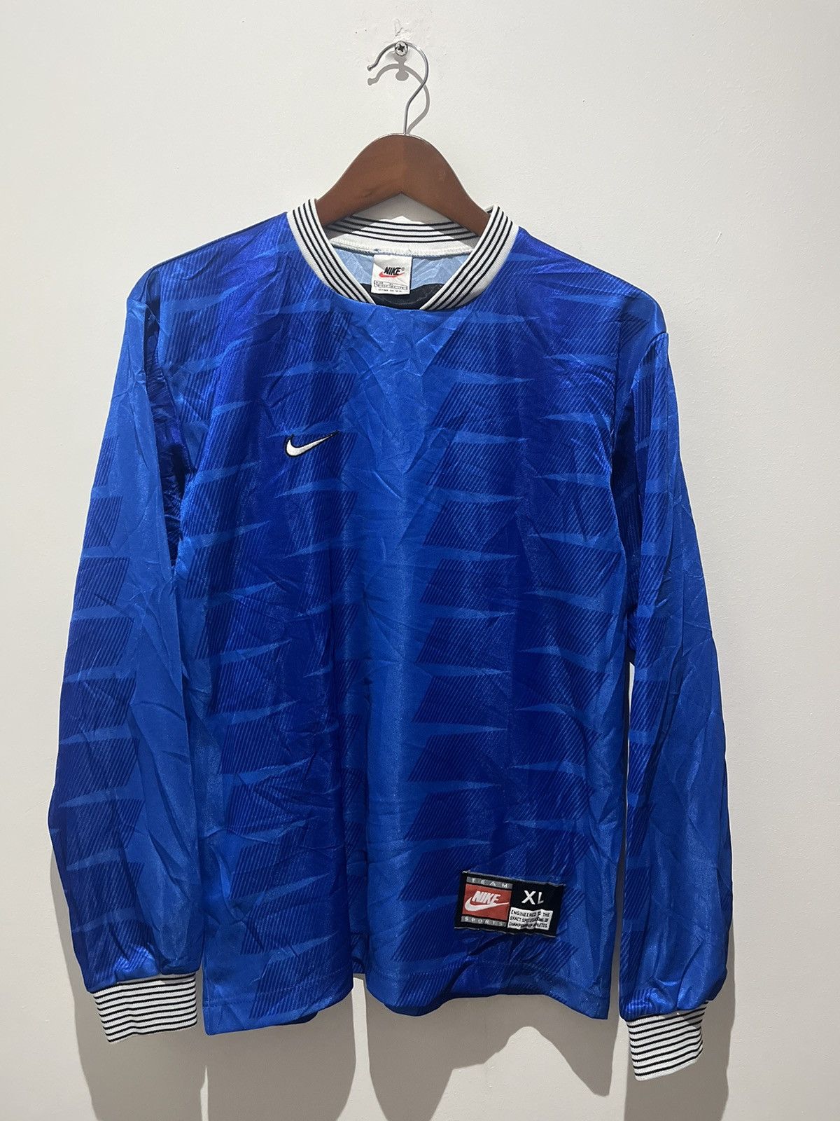 Nike × Vintage Vintage Nike Soccer Jersey Size US M / EU 48-50 / 2 - 1 Thumbnail