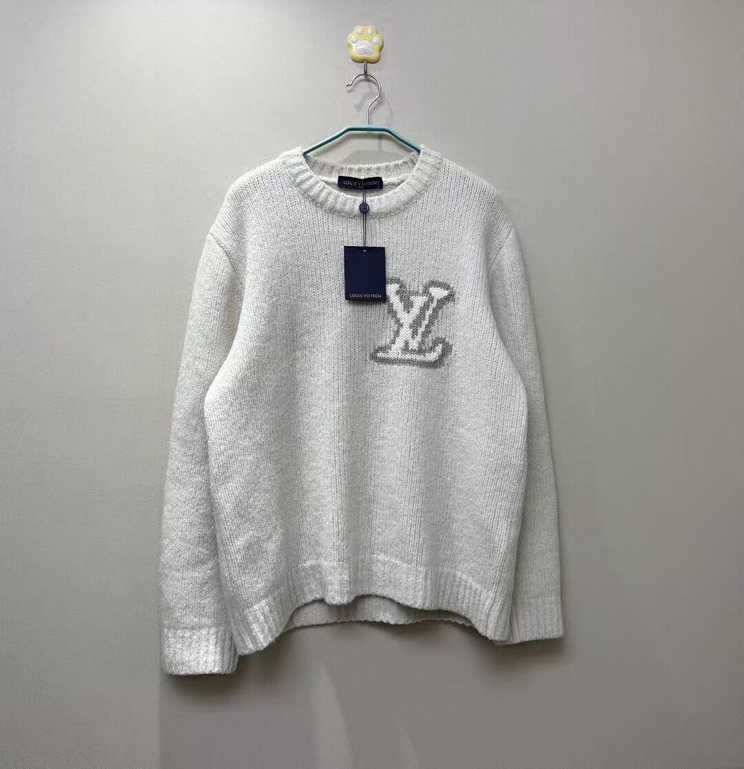 Louis Vuitton Louis Vuitton White Logo Sweater XXL Size US XXL / EU 58 / 5 - 1 Thumbnail