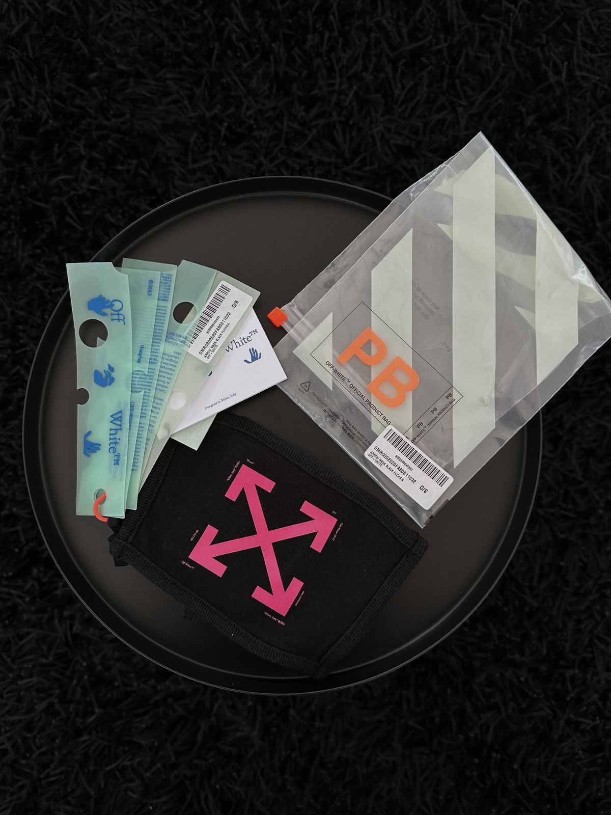 Off-White Off-White Mask Size ONE SIZE - 1 Thumbnail