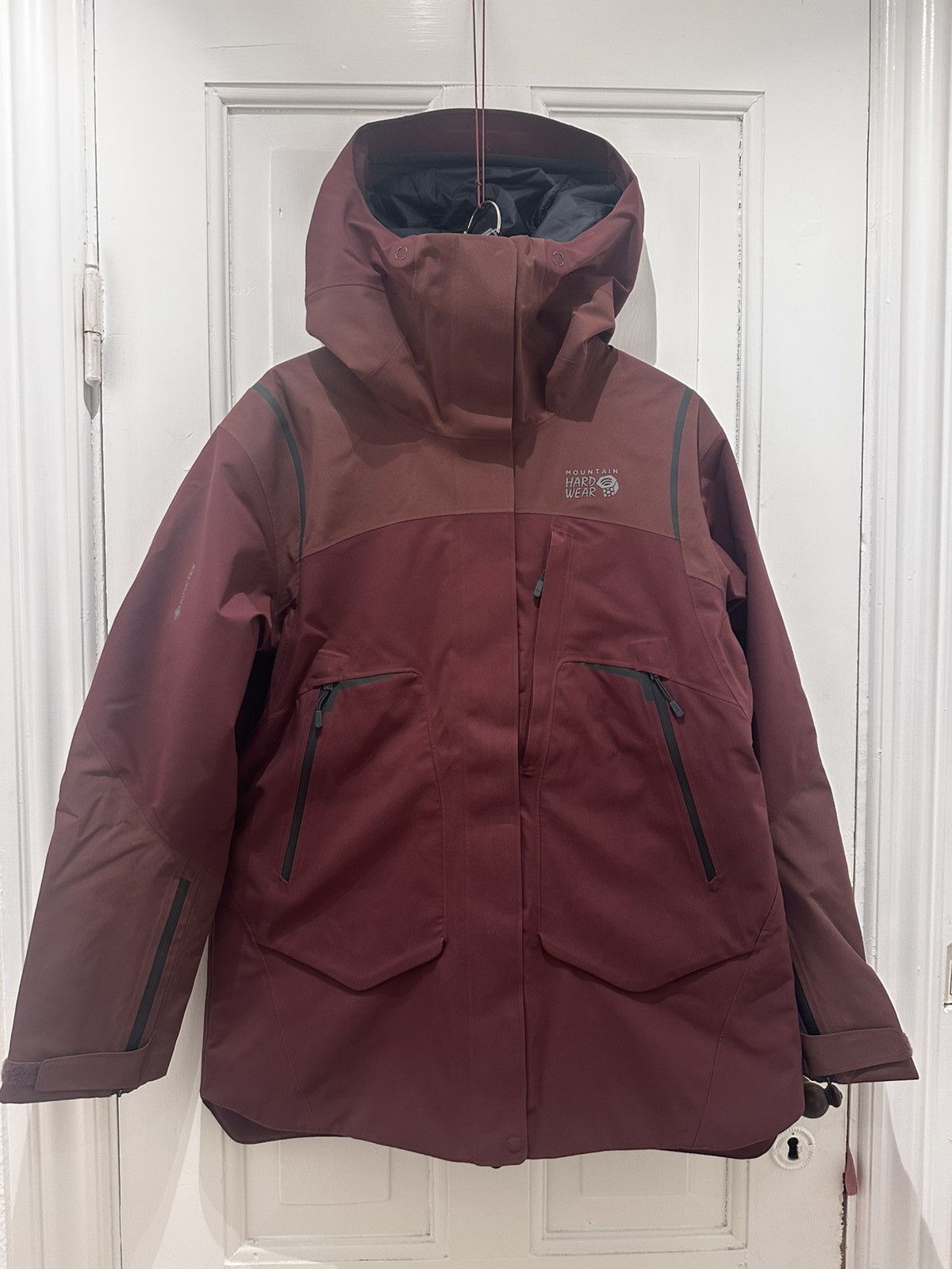 Mountain Hardwear Women's Boundary GTX RECCO Sz M BNWT