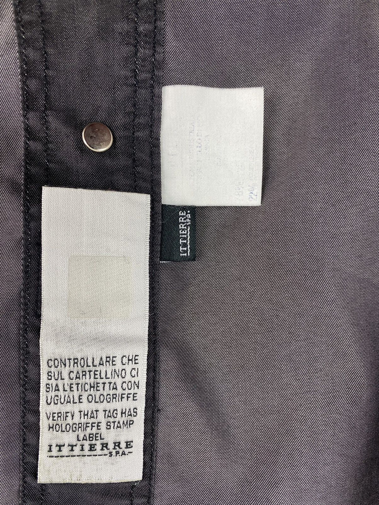 Versace Jeans Couture 1990’s Versace Jeans Couture Shiny Cotton Button Up Shirt Size US M / EU 48-50 / 2 - 10 Thumbnail