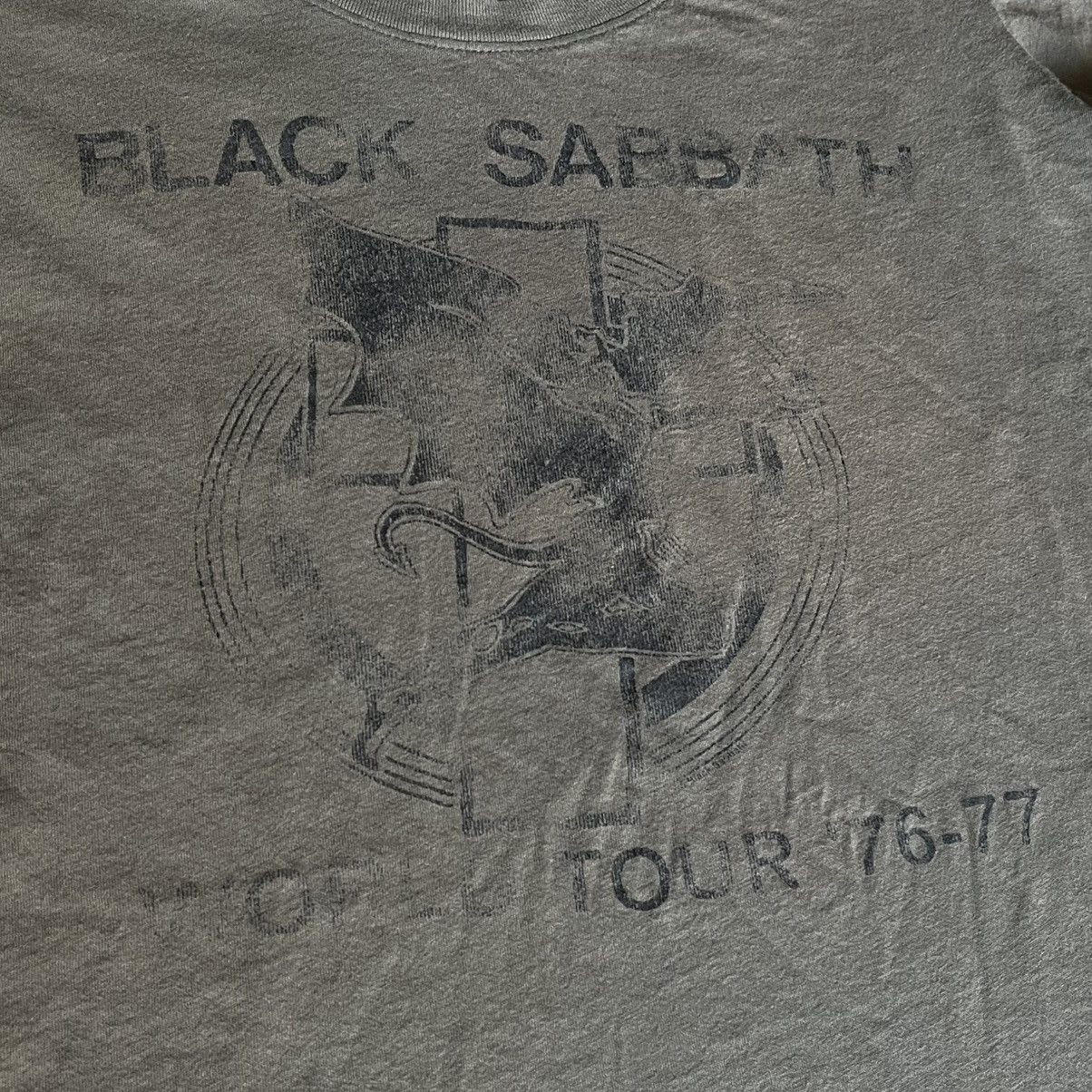 Band Tees × Black Sabbath × Vintage Vintage 2000s Black Sabbath Winterland Tour 76-77 Band Tee Size L / US 10 / IT 46 - 3 Thumbnail