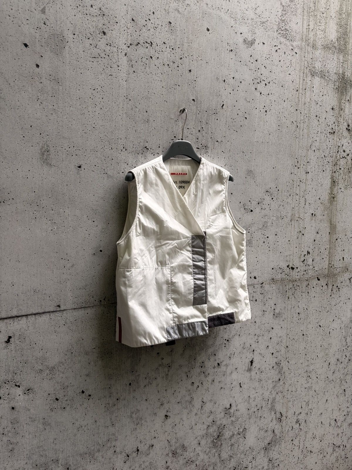 Prada Prada Sport SS99 Nylon Padded Utility Vest Size US XS / EU 42 / 0 - 6 Thumbnail
