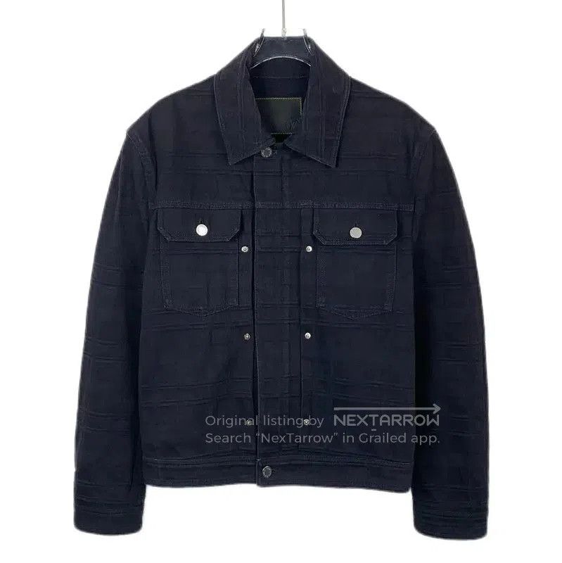 Louis Vuitton Louis Vuitton Men's Color. Size US M / EU 48-50 / 2 - 1 Thumbnail
