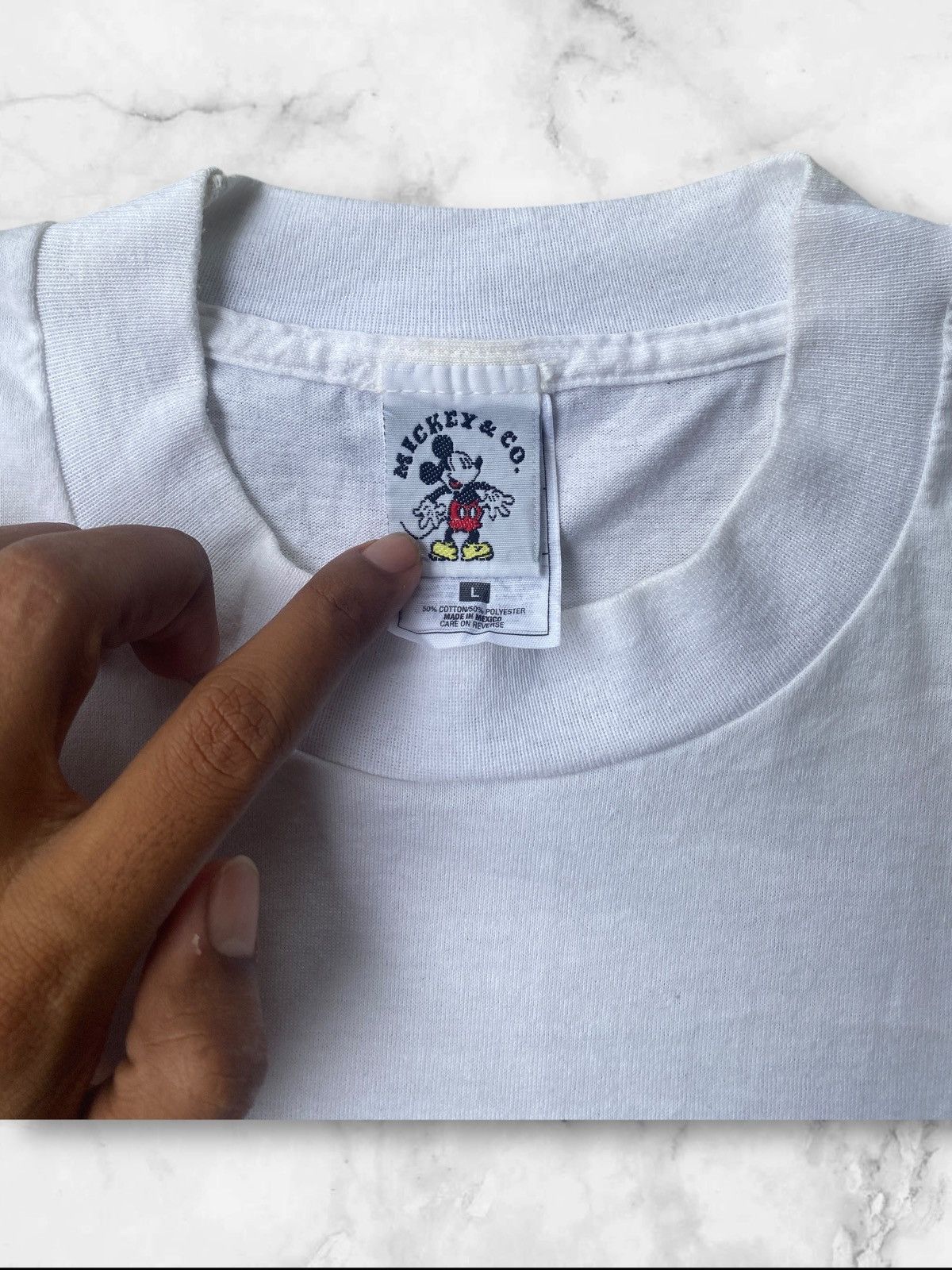 Disney Vintage Mickey & Co. Embroidered Mickey Mouse Tee 90’s Size US L / EU 52-54 / 3 - 2 Thumbnail