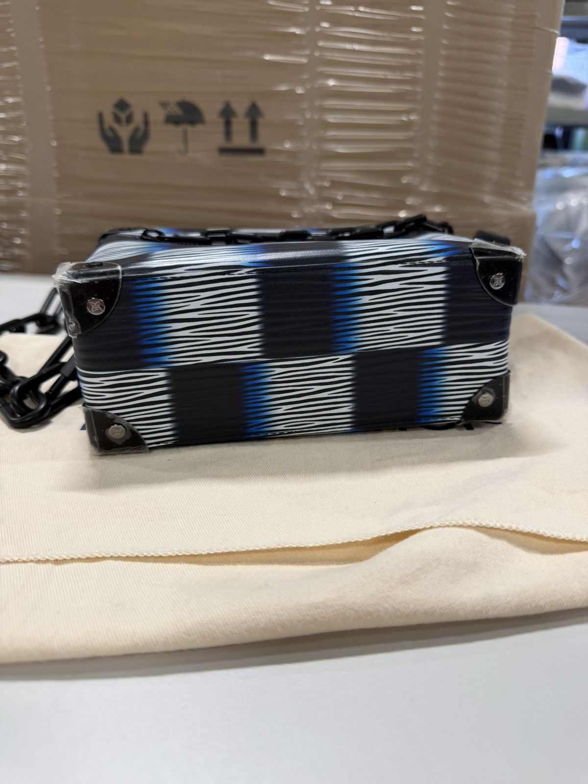 Louis Vuitton Louis Vuitton Damier Mini Soft Trunk 4000$ Size ONE SIZE - 5 Thumbnail