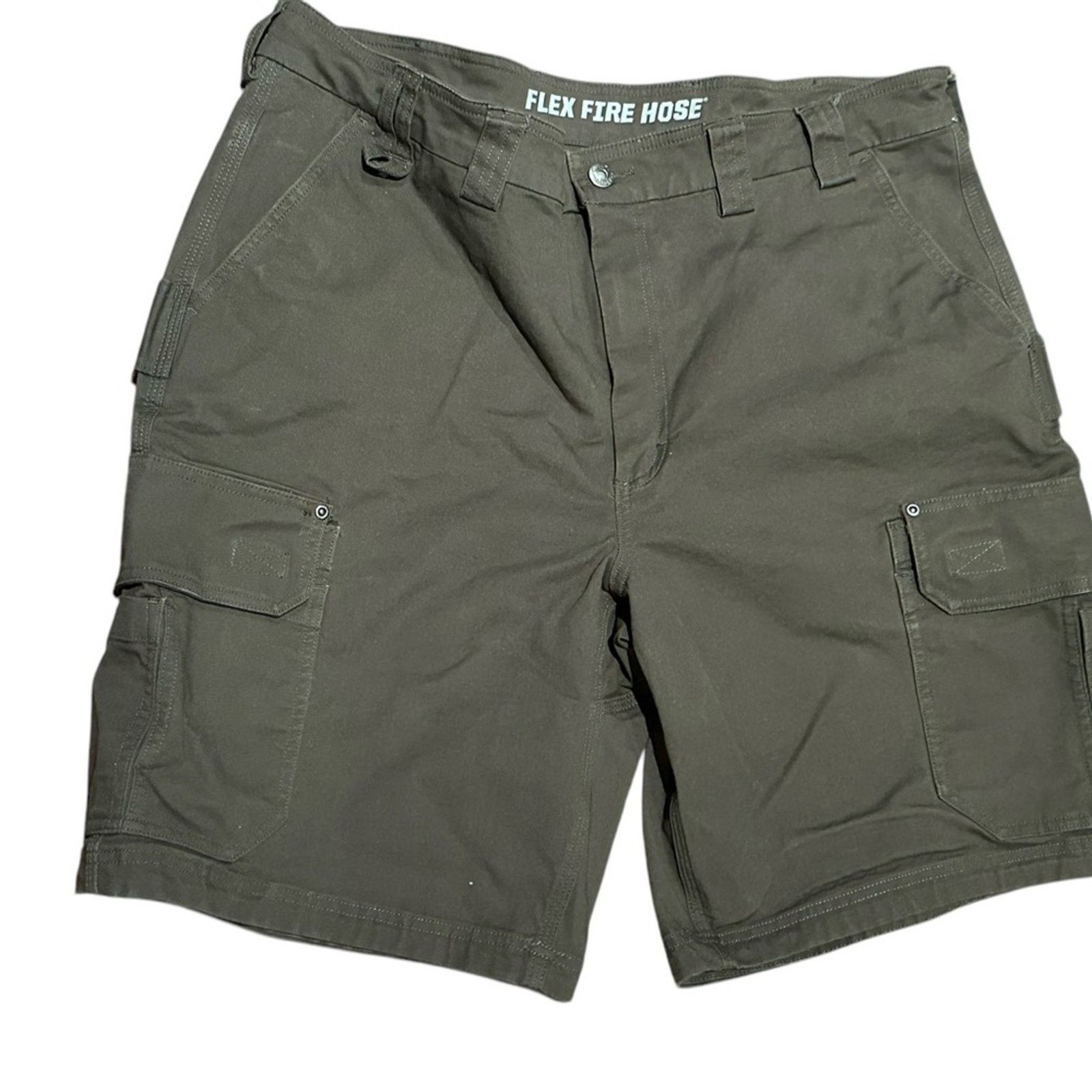 Duluth Trading Company Duluth Trading Co Flex Firehose40 Charcoal Gray Cargo Shorts Size US 40 / EU 56 - 1 Thumbnail