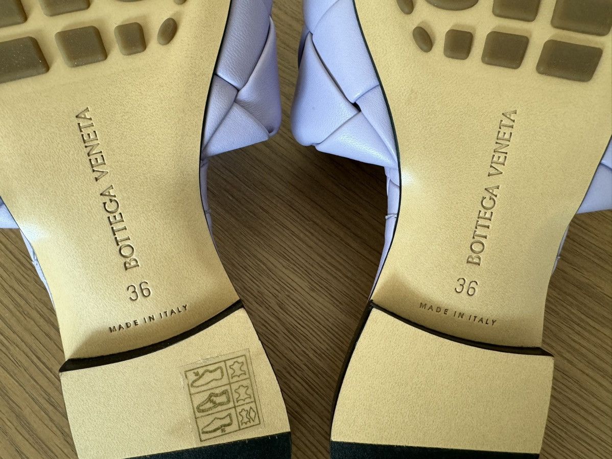 Bottega Venetta Intrecciato Lido Flat Sandals