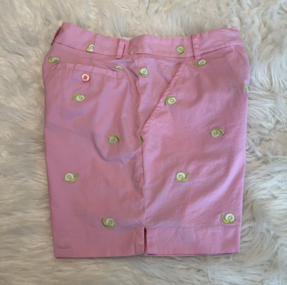 Lilly Pulitzer VTG White Label Lilly Pulitzer Chino Shorts snail SZ 2 Pink Size 26" / US 2 / IT 38 - 10 Thumbnail
