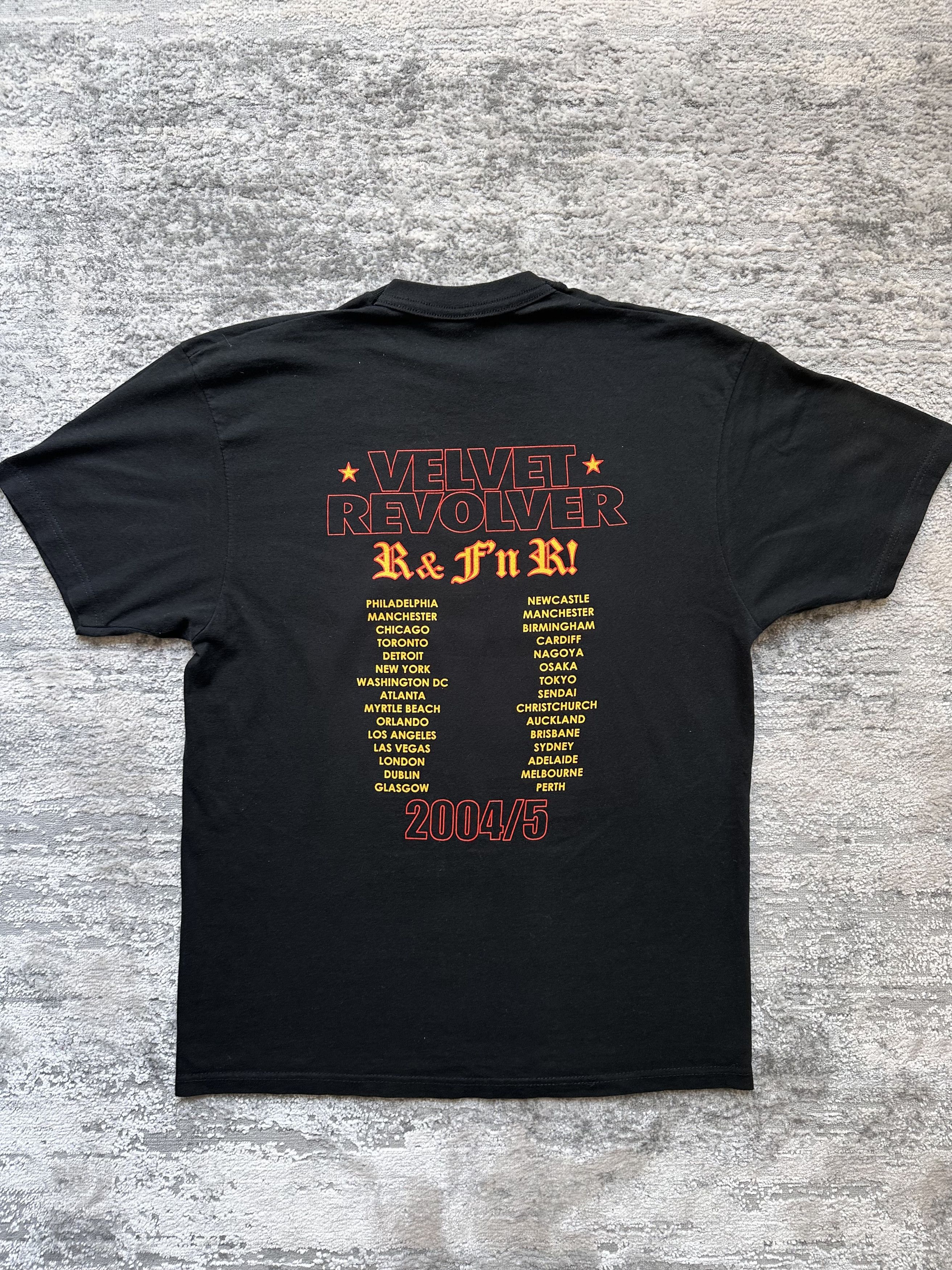 Band Tees Velvet revolver band vintage t shirt Size US M / EU 48-50 / 2 - 5 Thumbnail