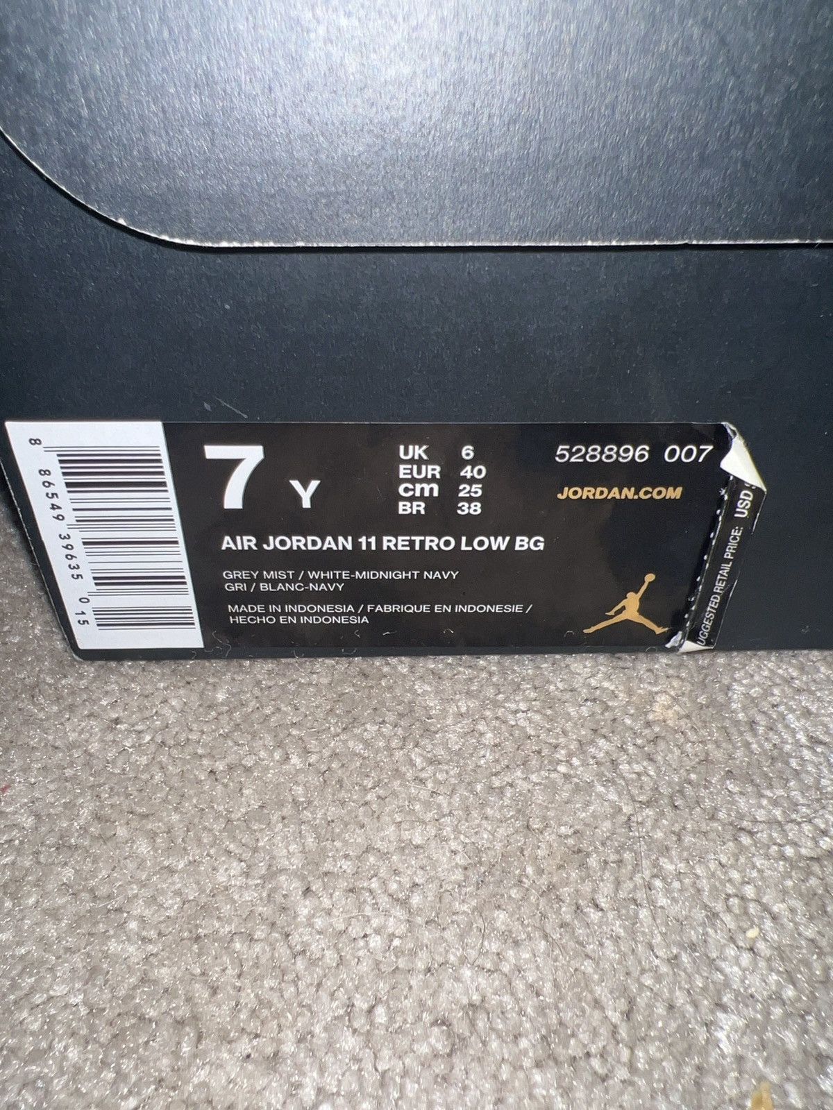 Jordan Brand Georgetown 11 low Size US 7 / EU 40 - 8 Thumbnail