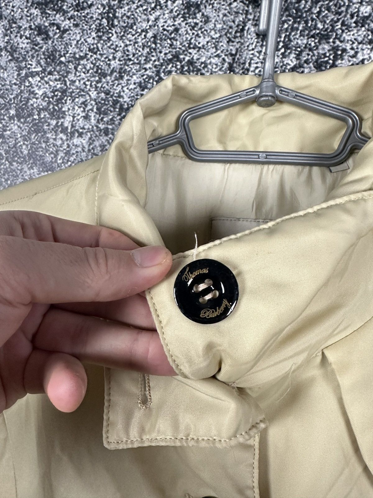 Burberry Women’s Thomas Burberry Trench Coat Luxury Beige Size XL Size XL / US 12-14 / IT 48-50 - 4 Thumbnail