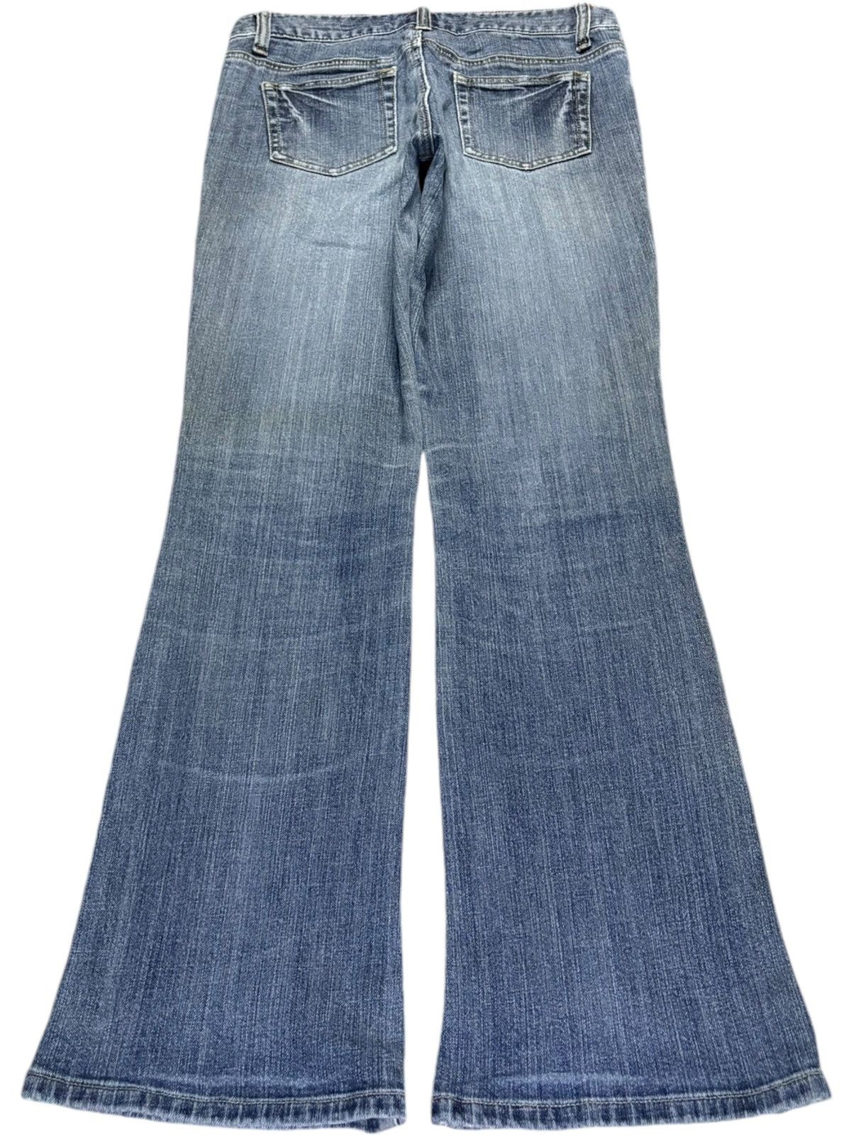 Japanese Brand Vintage Japanese Brand Faded Blue Wash Bush Flare Jeans Size 30" / US 8 / IT 44 - 2 Thumbnail