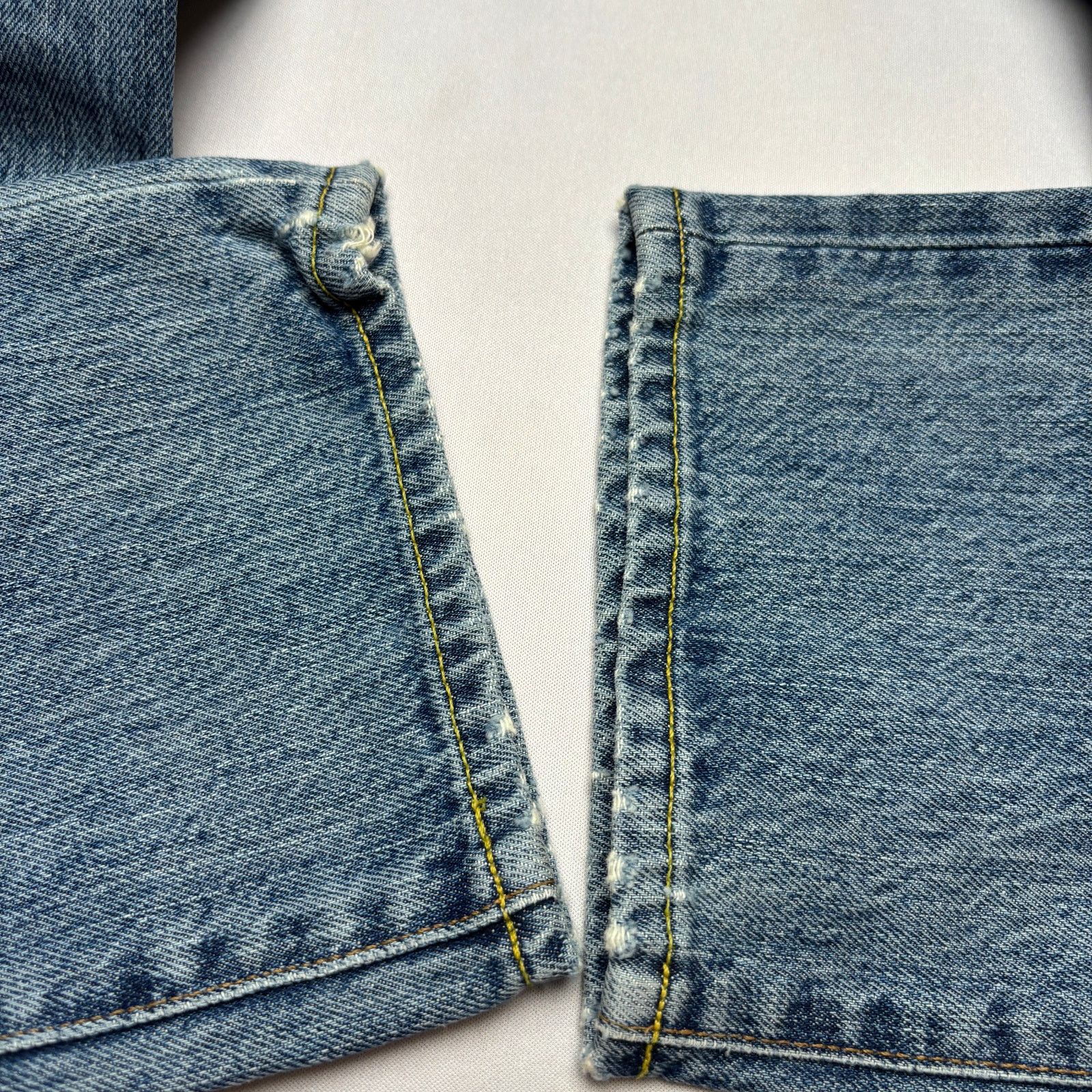 Sid Mashburn $175 Sid Mashburn Slim Straight Jeans 33x30 Made in USA Size US 33 - 13 Thumbnail