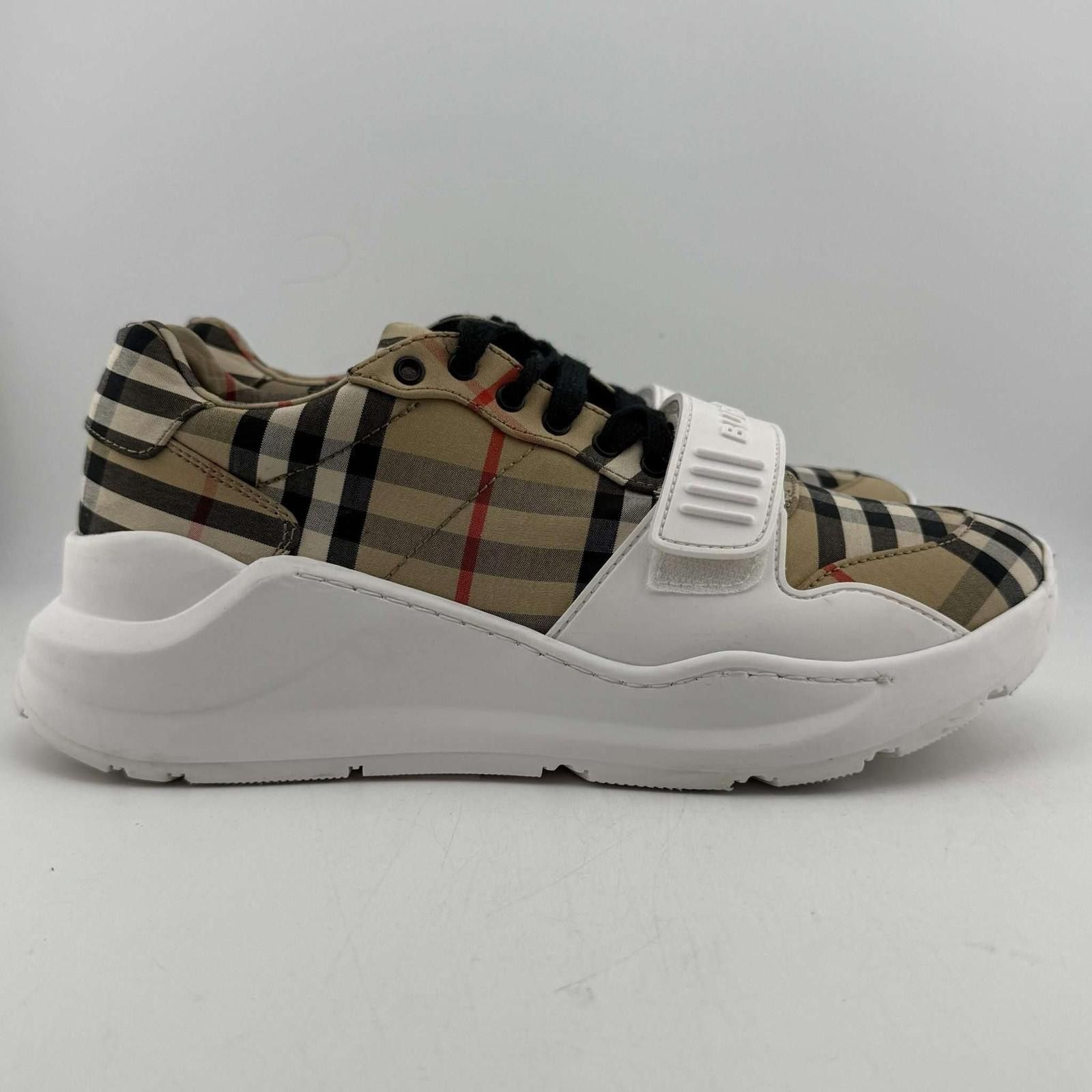 Burberry Burberry Regis Check Sneaker 37EU Used with Box Size US 7 / EU 40 - 4 Thumbnail