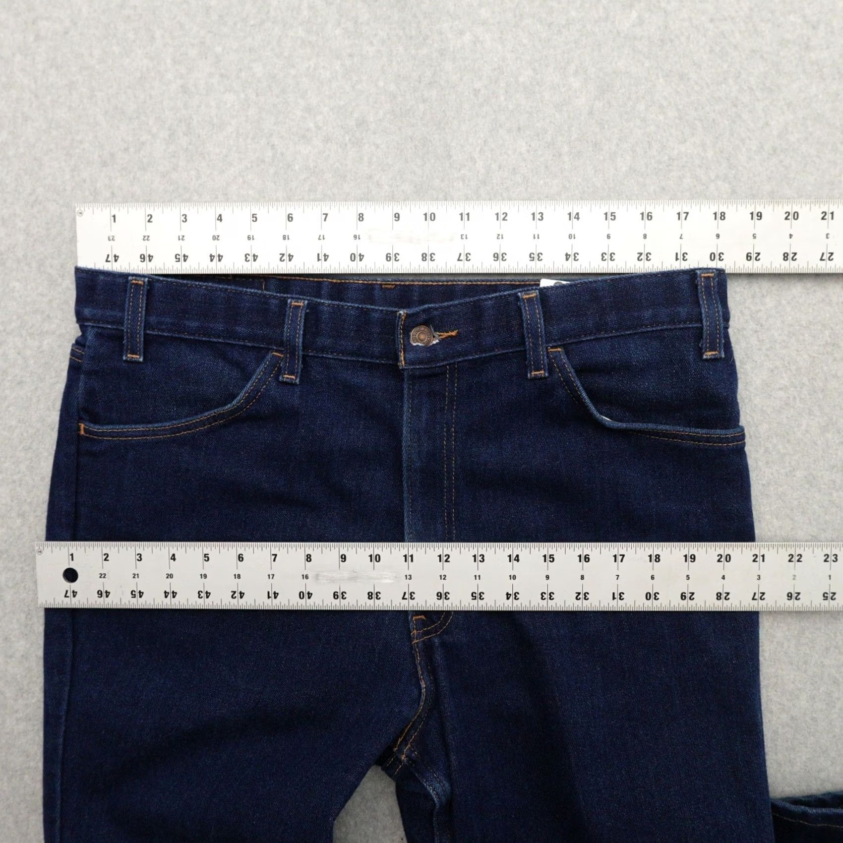 Levi's VINTAGE Levi's 977 Gold Tab Jeans Mens 38 (38X29) Dark Blue 90s Straight Mens Size US 38 / EU 54 - 7 Thumbnail