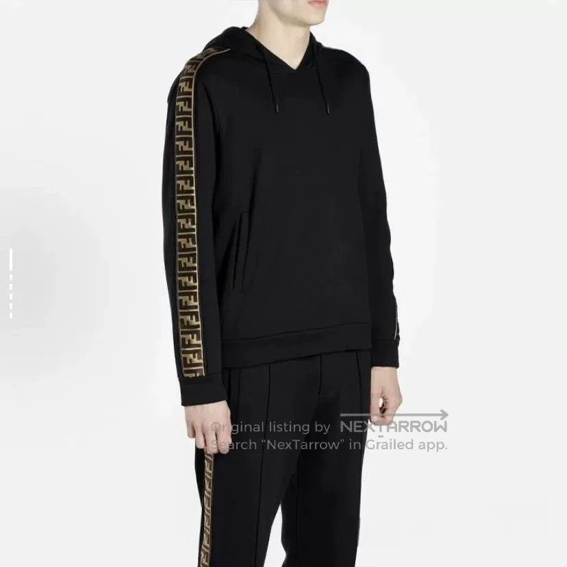 Fendi fendi black hooded sweatshirt uni. Size US L / EU 52-54 / 3 - 1 Thumbnail