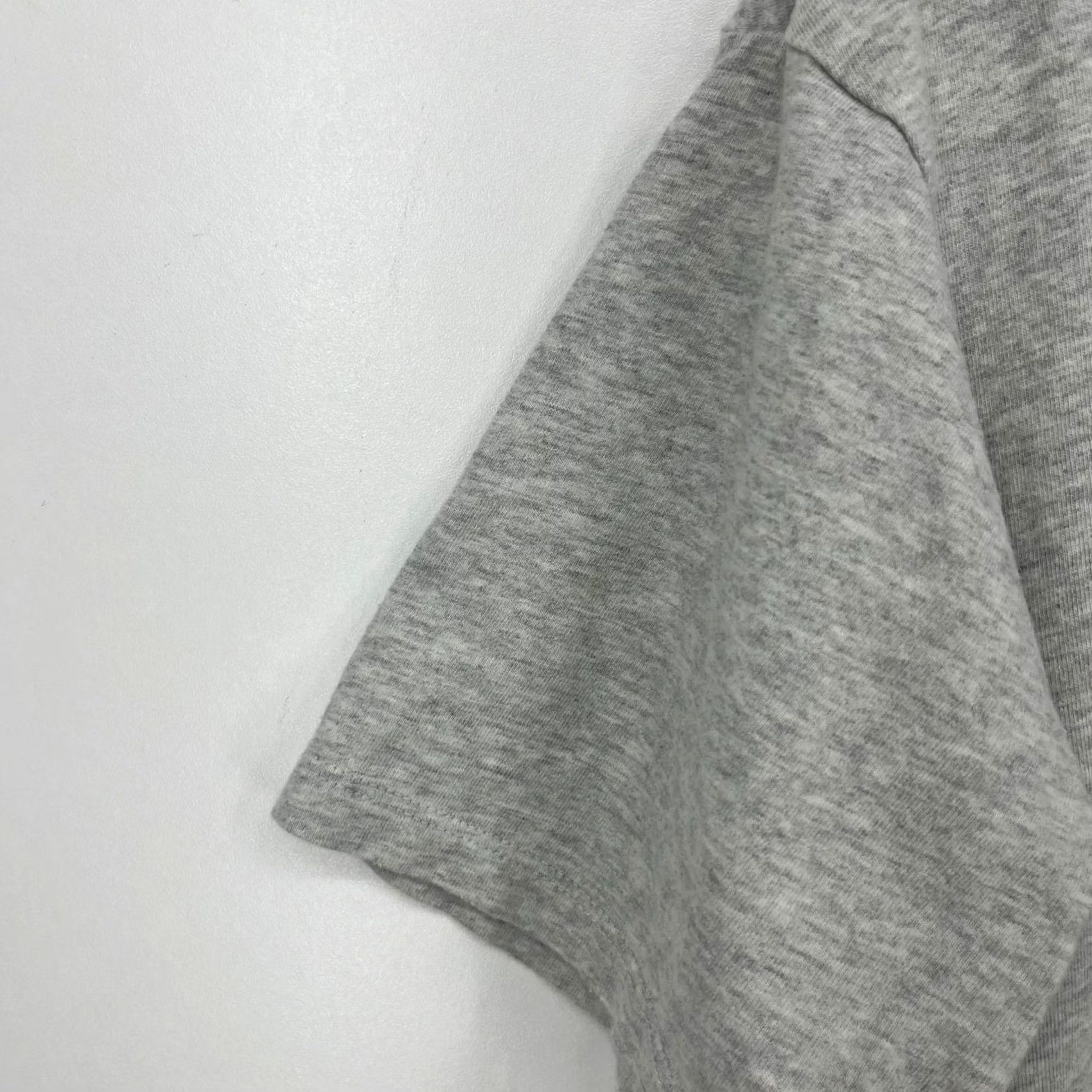 Uniqlo Uniqlo T-Shirt Men M Gray Short Sleeve Crew Neck Cotton Logo Size US M / EU 48-50 / 2 - 4 Thumbnail