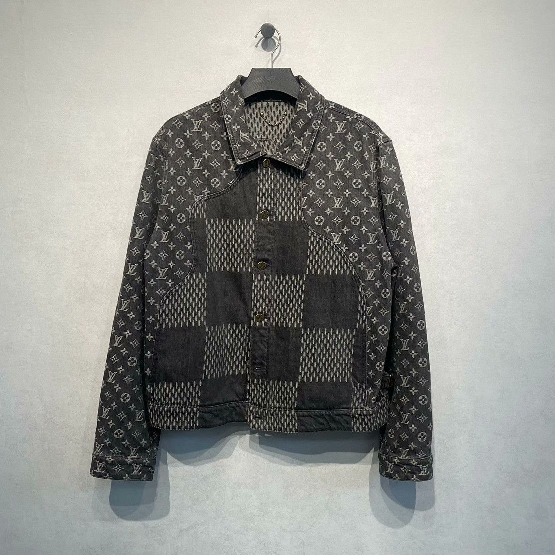 Louis Vuitton Louis Vuitton x Nigo Giant Damier Denim Jacket 56 Size US XL / EU 56 / 4 - 1 Thumbnail