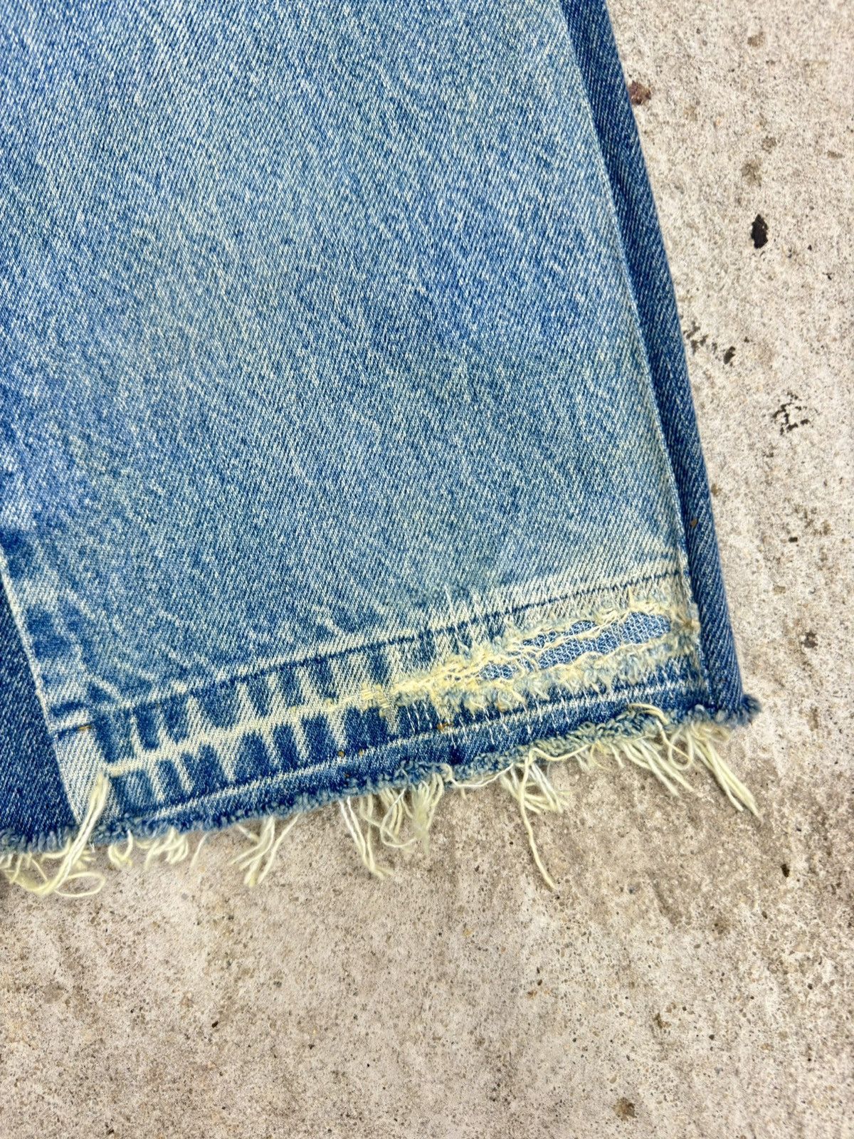 Levi's × Vintage Vintage 32x32 Distressed & Flare Jeans 90s Denim Boro Patch Size US 32 / EU 48 - 7 Thumbnail