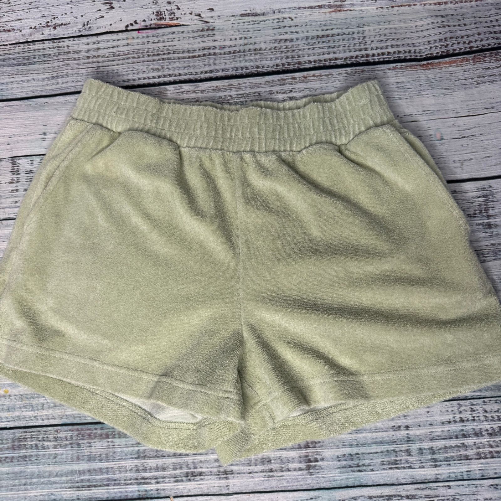 Rails Rails Jane Shorts Sage Green Terry Cloth Sm Size 26" / US 2 / IT 38 - 2 Thumbnail