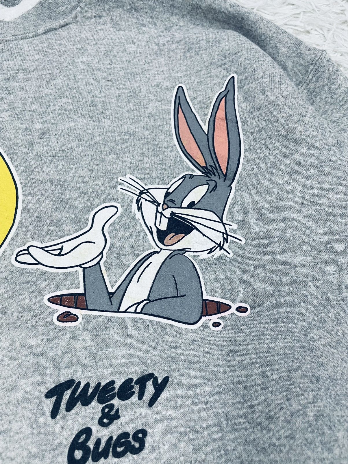 Warner Bros Vintage 1994 Warner Bros Looney Tunes Sweatshirt Size US L / EU 52-54 / 3 - 5 Thumbnail