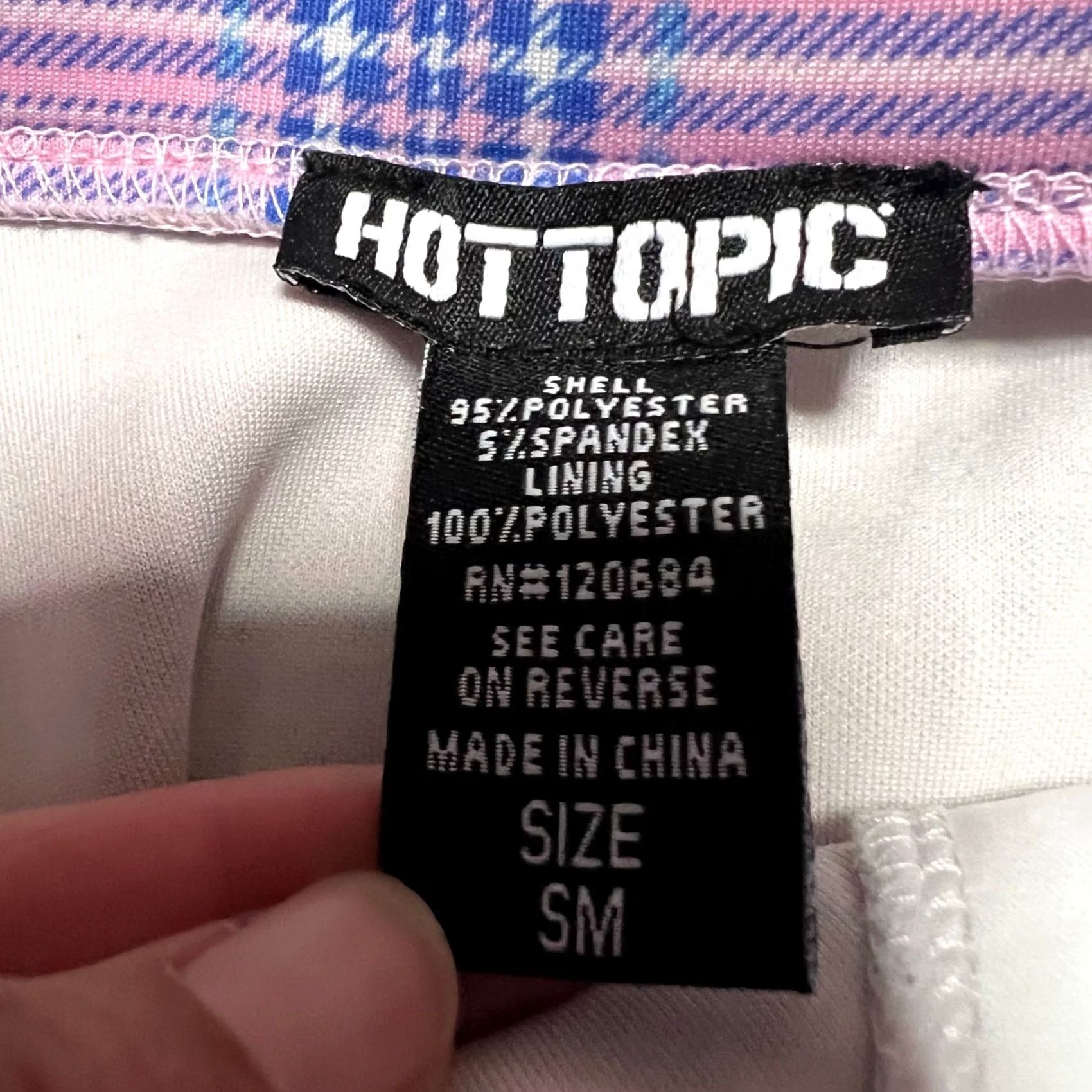 Hot Topic VINTAGE Hot Topic Skirt Womens Small Pink Plaid Mini Gothic Punk S Pink Ladies Short Mini Skirt Womens Size 28" / US 6 / IT 42 - 6 Thumbnail