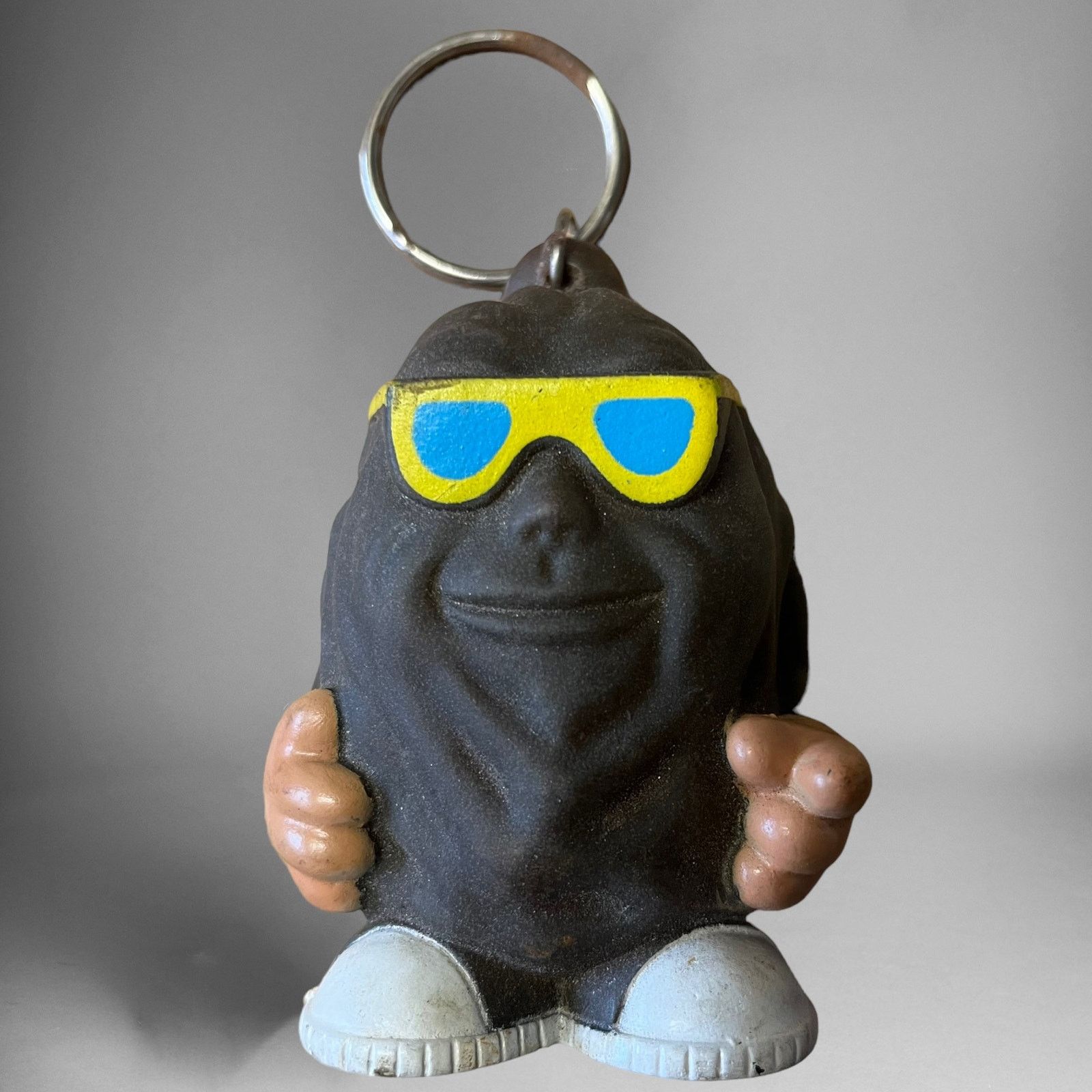 Other Vintage California Dancing Raisin Keychain Coin Purse Size ONE SIZE - 1 Thumbnail