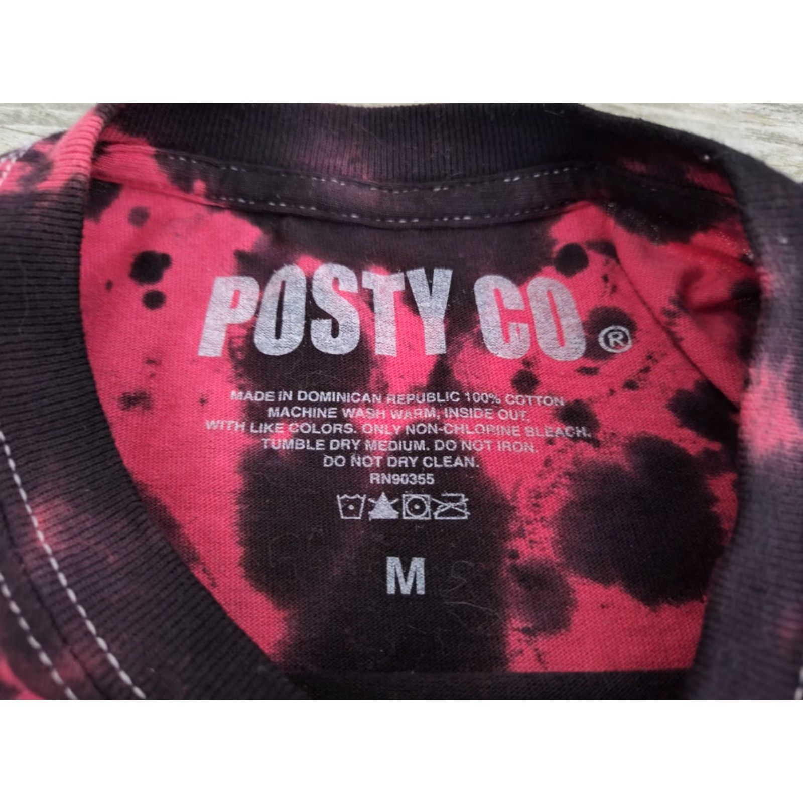 CO VINTAGE Post Malone Posty Co T-Shirt Hollywood Is Bleeding Tour Red Black Tie Dye Mens M Size US M / EU 48-50 / 2 - 4 Thumbnail