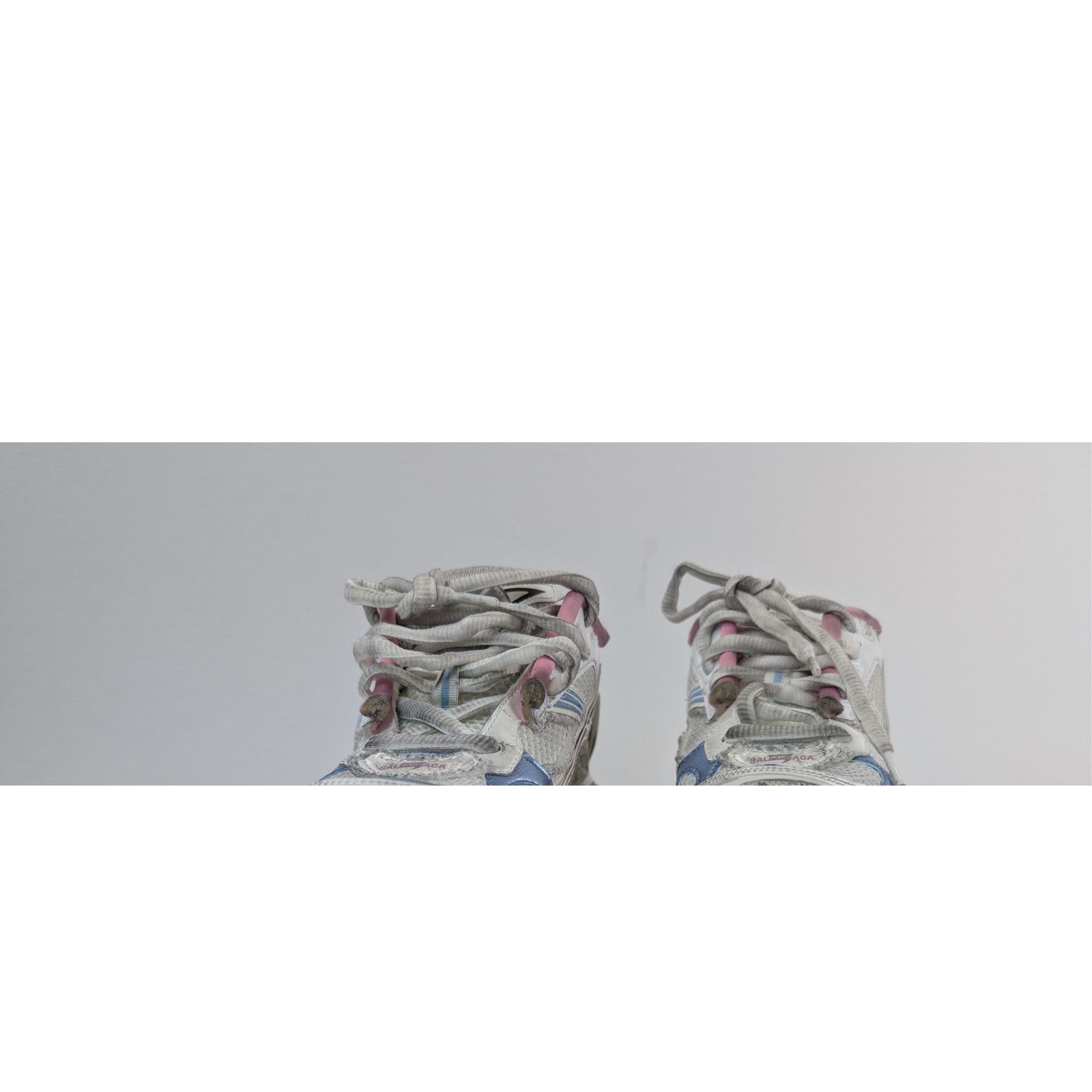 Balenciaga o1rshd1 Q:2 / Runner Gradient Sneaker in Multicolor Size US 9 / EU 42 - 7 Thumbnail