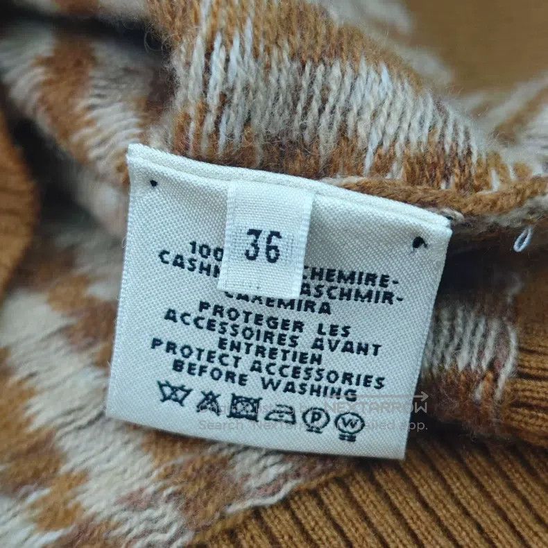 Hermes Hermes Gray Beige Houndstooth Cashmere Metal Logo Sweater Size XS / US 0-2 / IT 36-38 - 6 Thumbnail