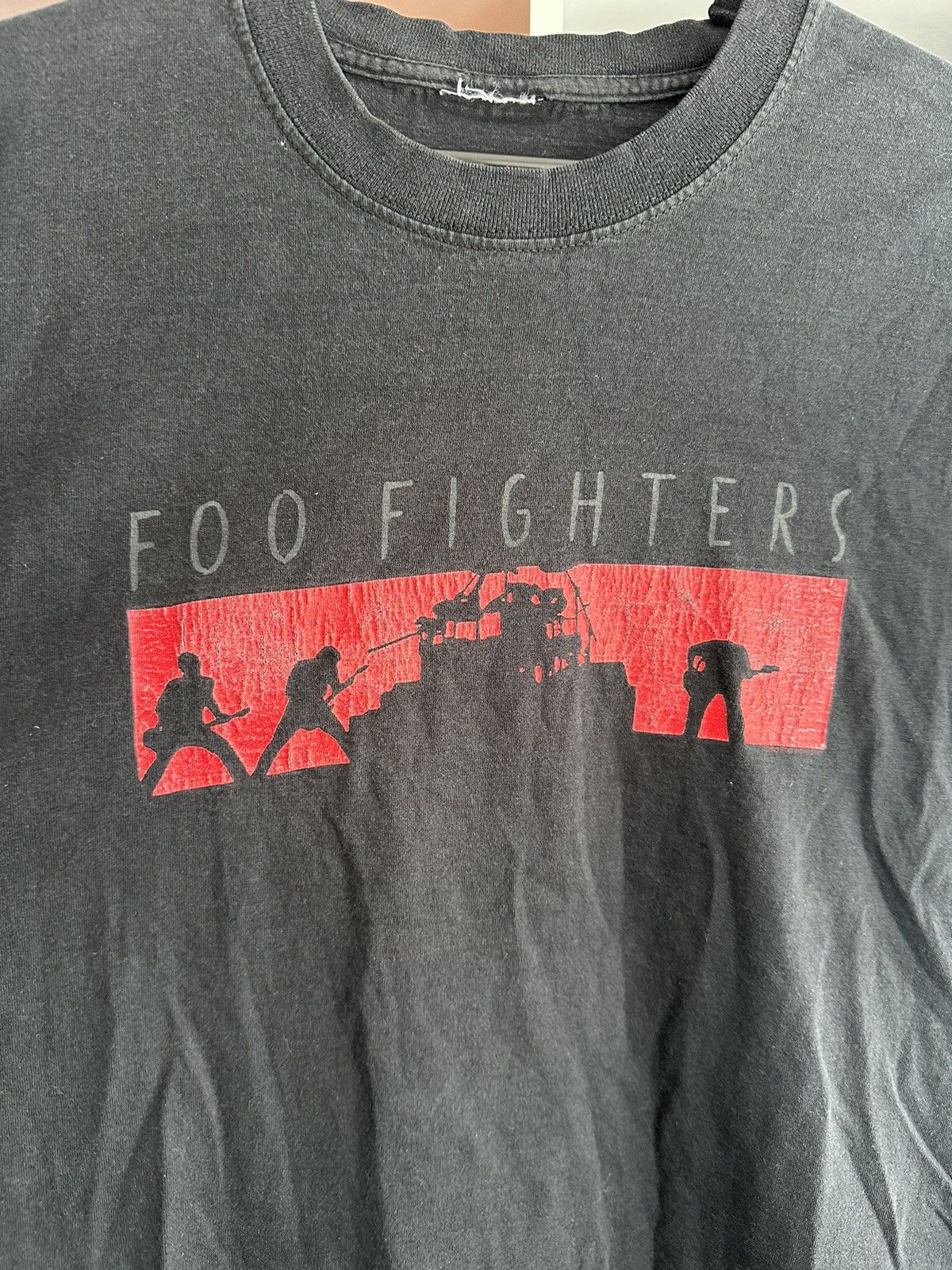 Band Tees 🔥VINTAGE FOO FIGHTERS ONE BY ONE 2003 TOUR T SHIRT Size US M / EU 48-50 / 2 - 2 Thumbnail