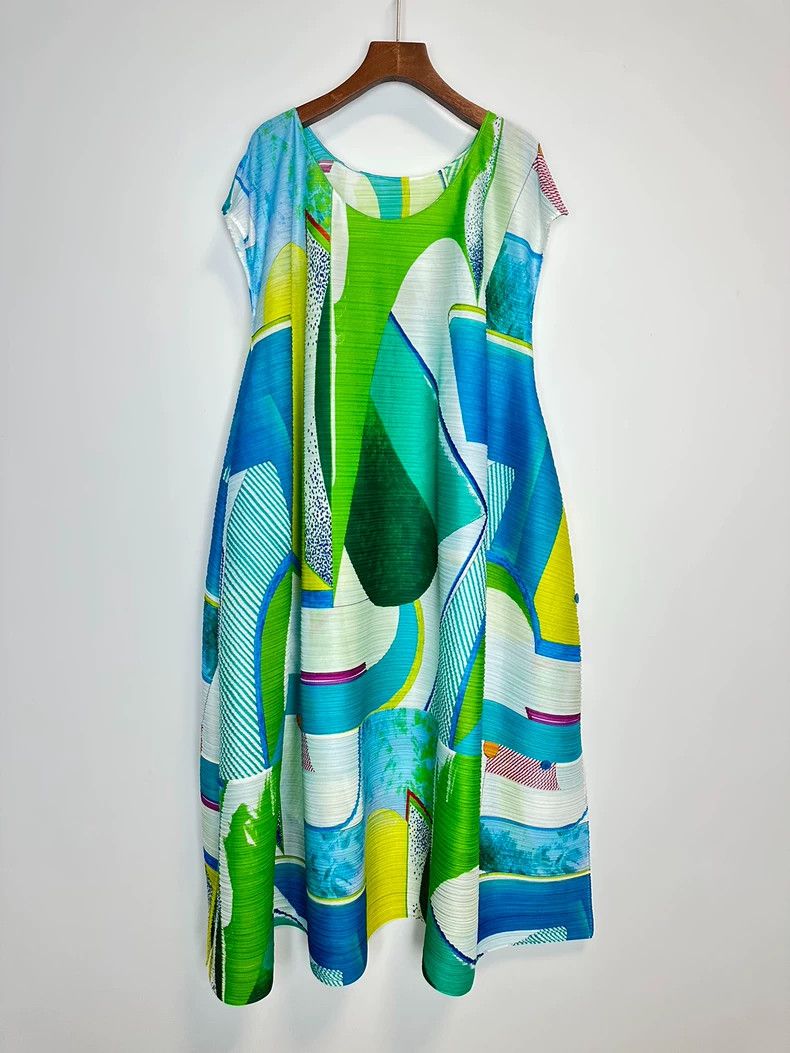 Issey Miyake Issey Miyake Windmill pleated dress Size XXL / US 16-18 / IT 52-54 - 1 Thumbnail